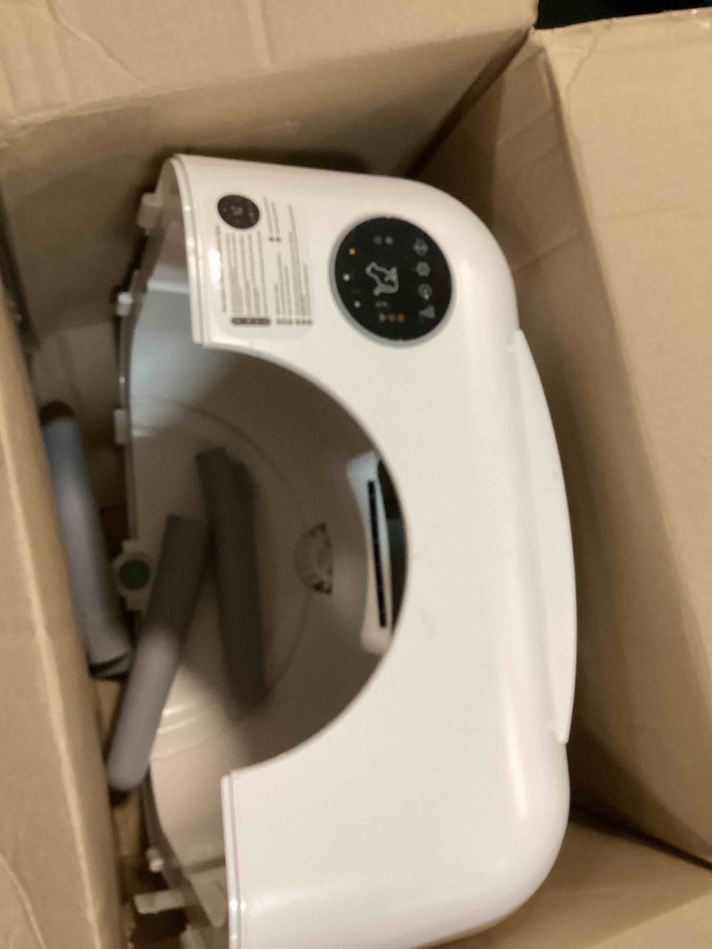 https://s3.amazonaws.com/lotting-images-prod/bidfta/GRA0312011_1730204997714.jpeg