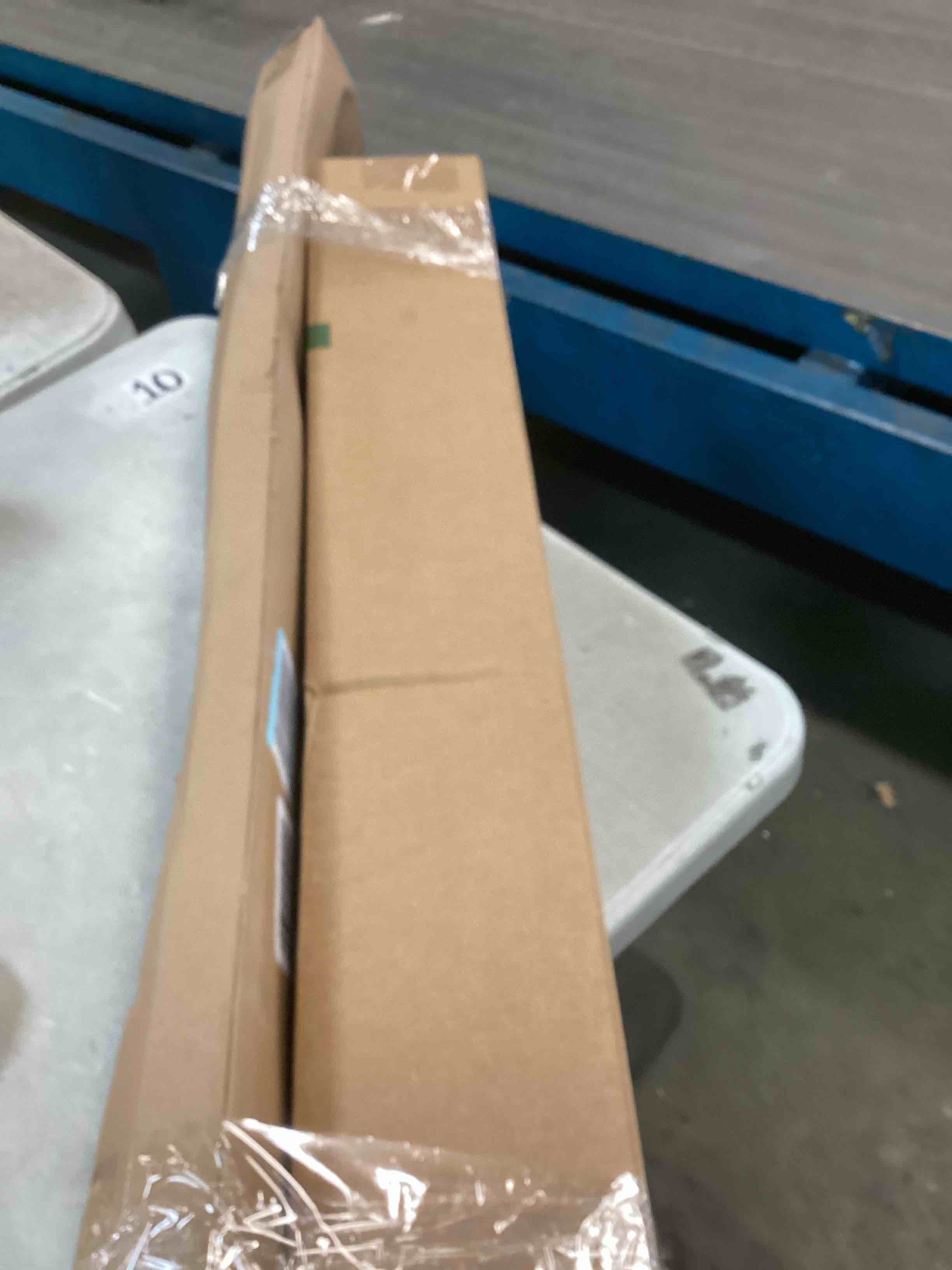 https://s3.amazonaws.com/lotting-images-prod/bidfta/GRA0313554_1729177863167.jpeg