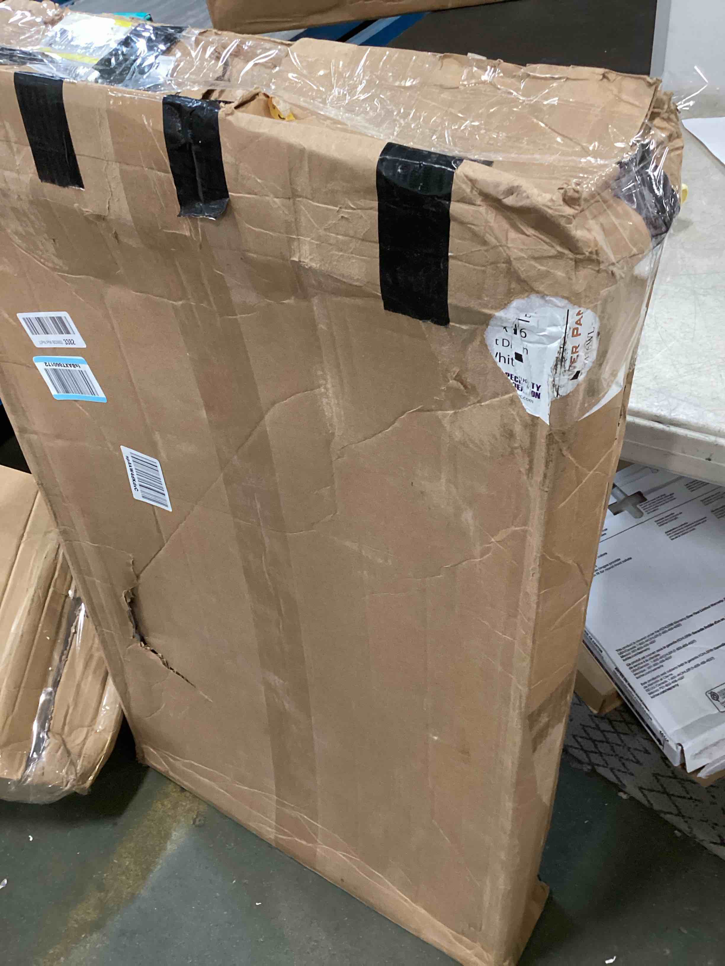 https://s3.amazonaws.com/lotting-images-prod/bidfta/GRA0314846_1729254920514.jpeg