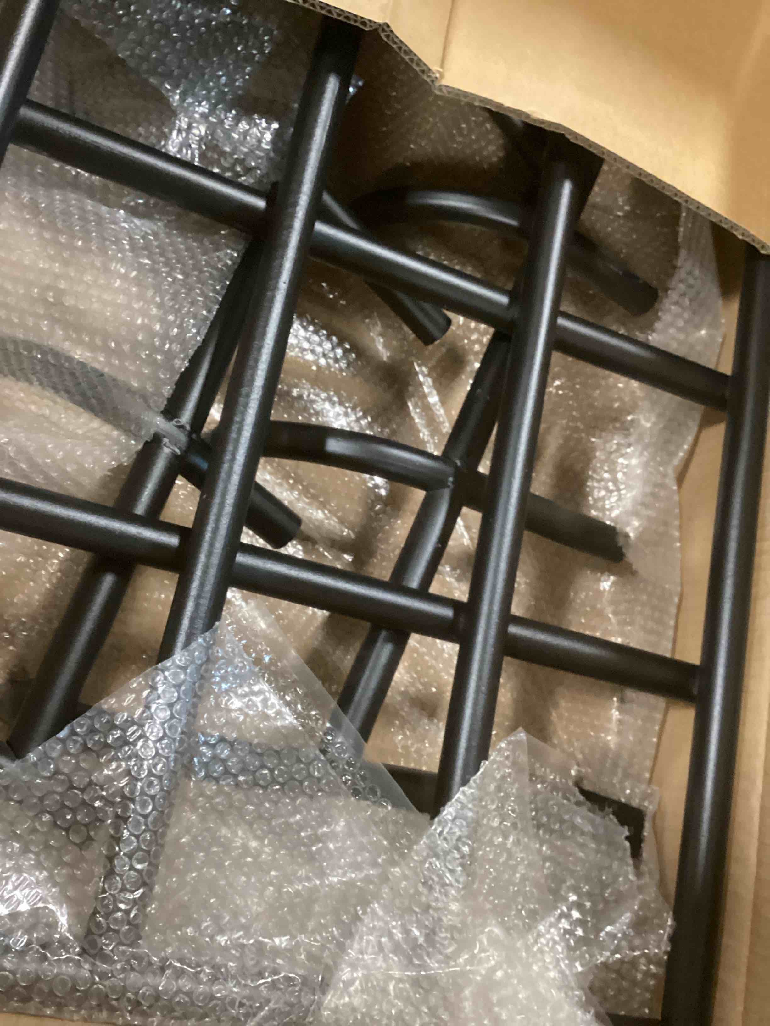 https://s3.amazonaws.com/lotting-images-prod/bidfta/GRA0314926_1729192793225.jpeg