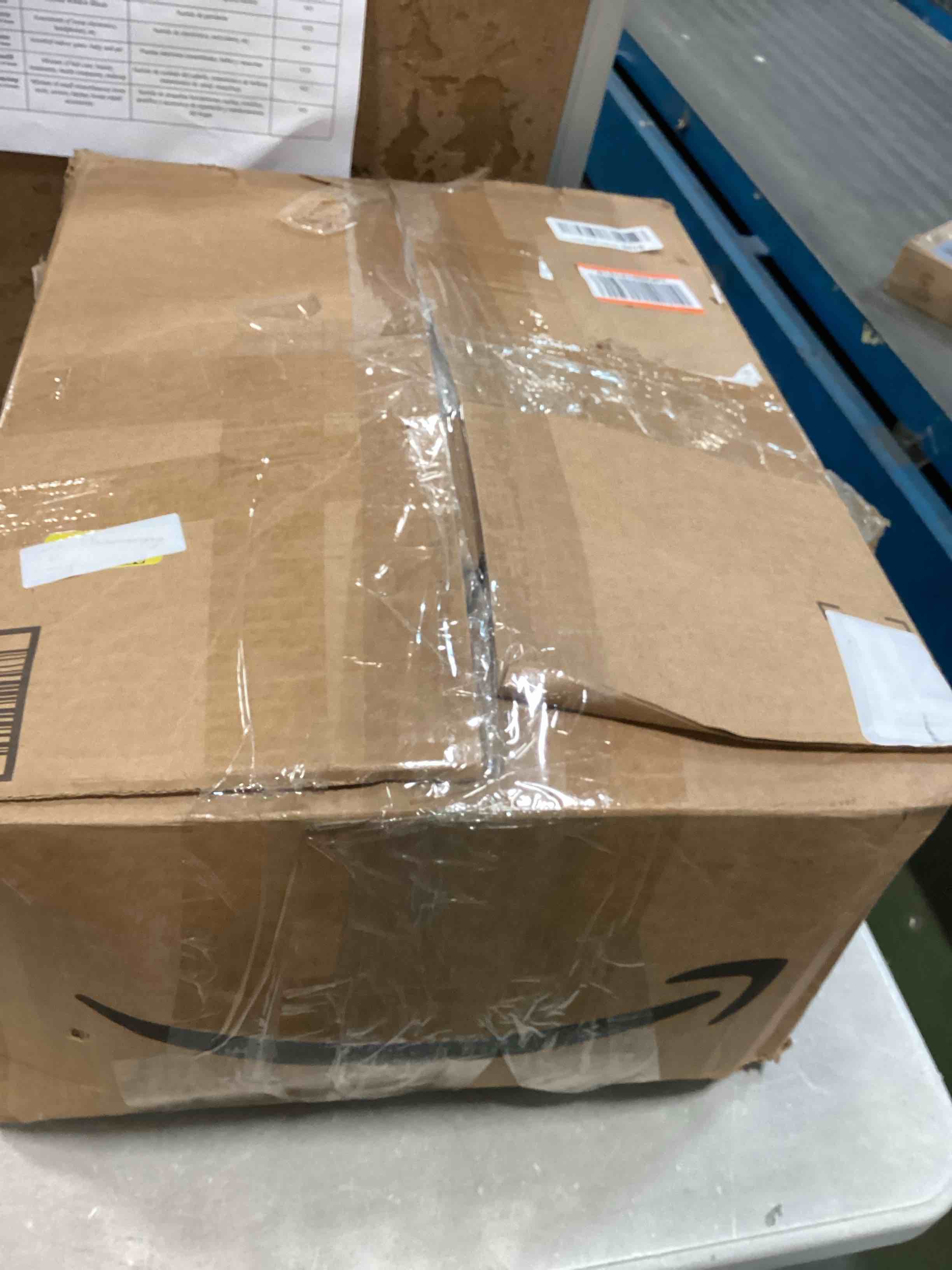 https://s3.amazonaws.com/lotting-images-prod/bidfta/GRA0315670_1728991381674.jpeg