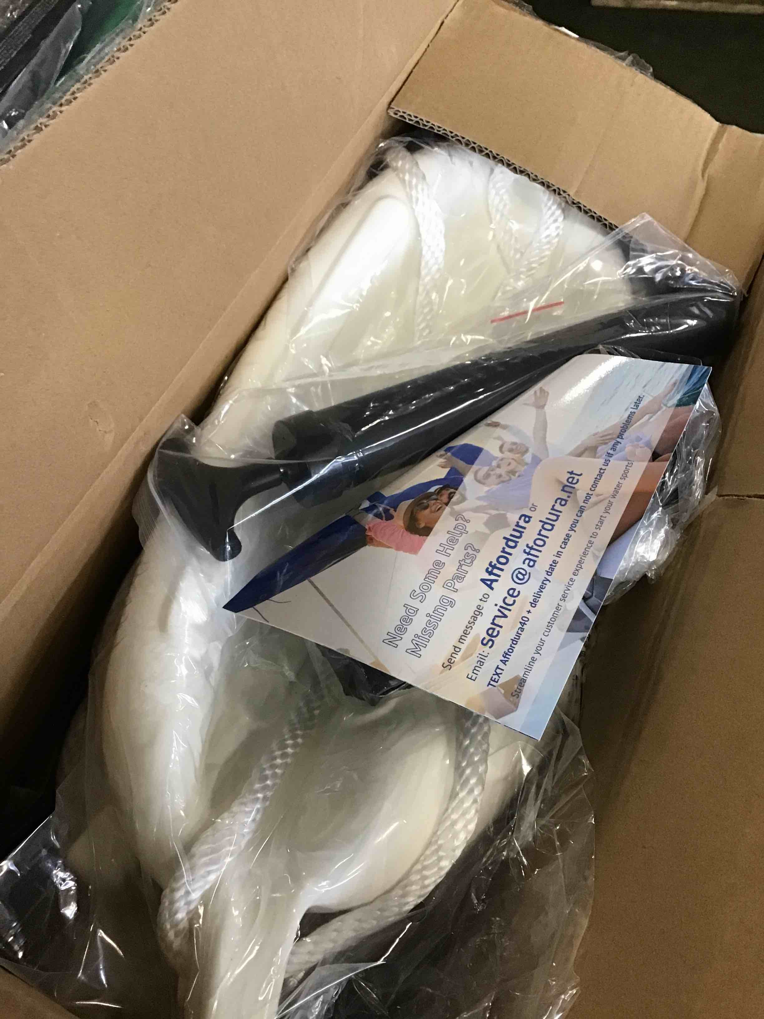 https://s3.amazonaws.com/lotting-images-prod/bidfta/GRA0317517_1730822645088.jpeg