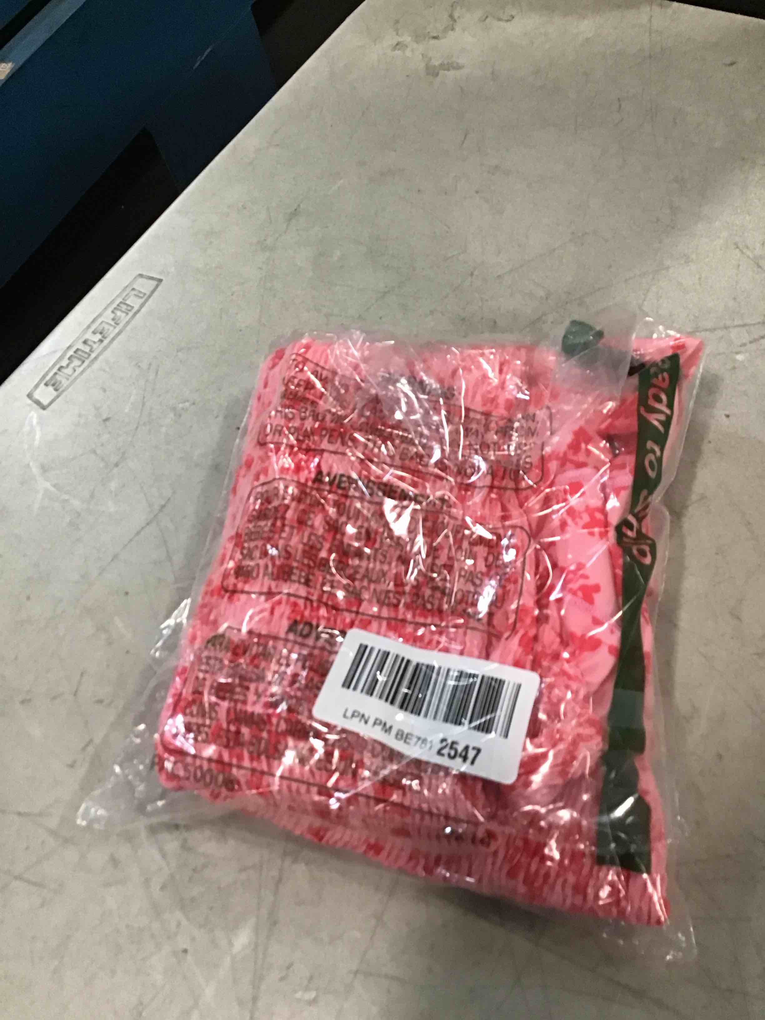 https://s3.amazonaws.com/lotting-images-prod/bidfta/GRA0318970_1729164369243.jpeg