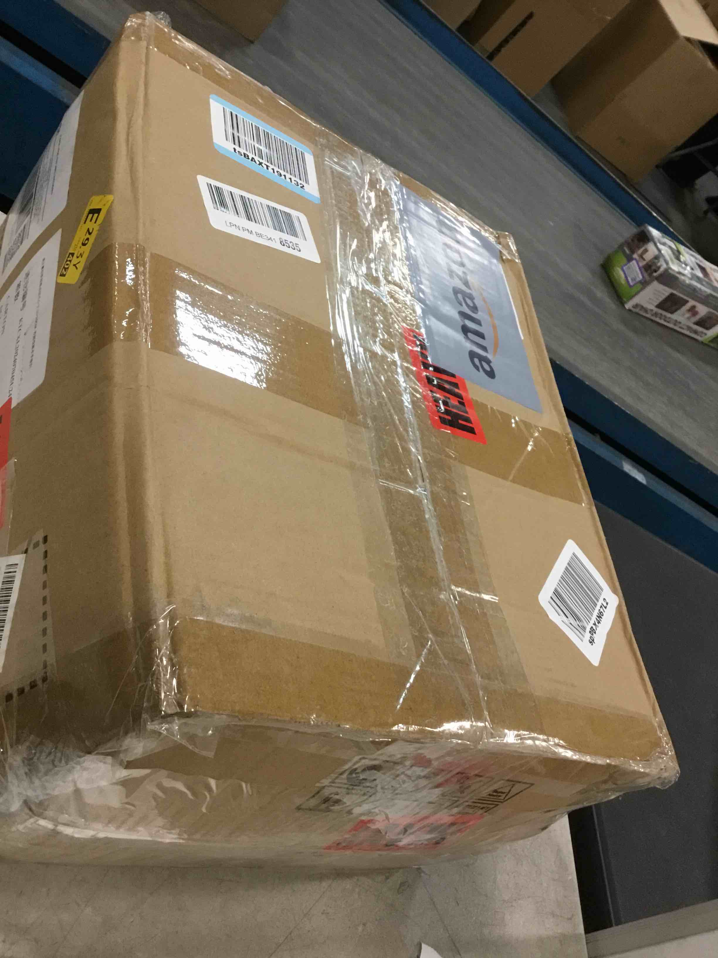 https://s3.amazonaws.com/lotting-images-prod/bidfta/GRA0322385_1729212448142.jpeg