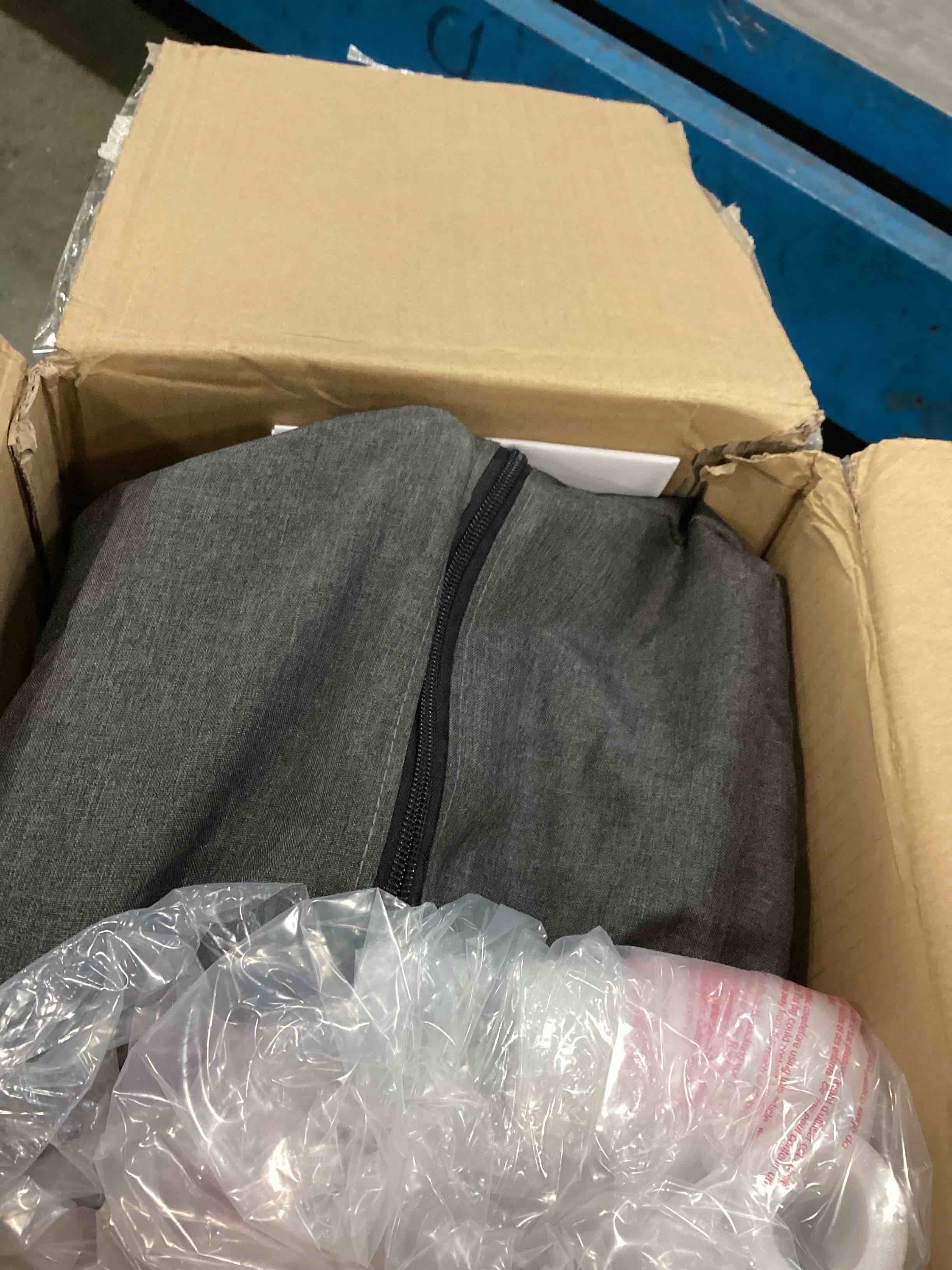 https://s3.amazonaws.com/lotting-images-prod/bidfta/GRA0323518_1728684810733.jpeg