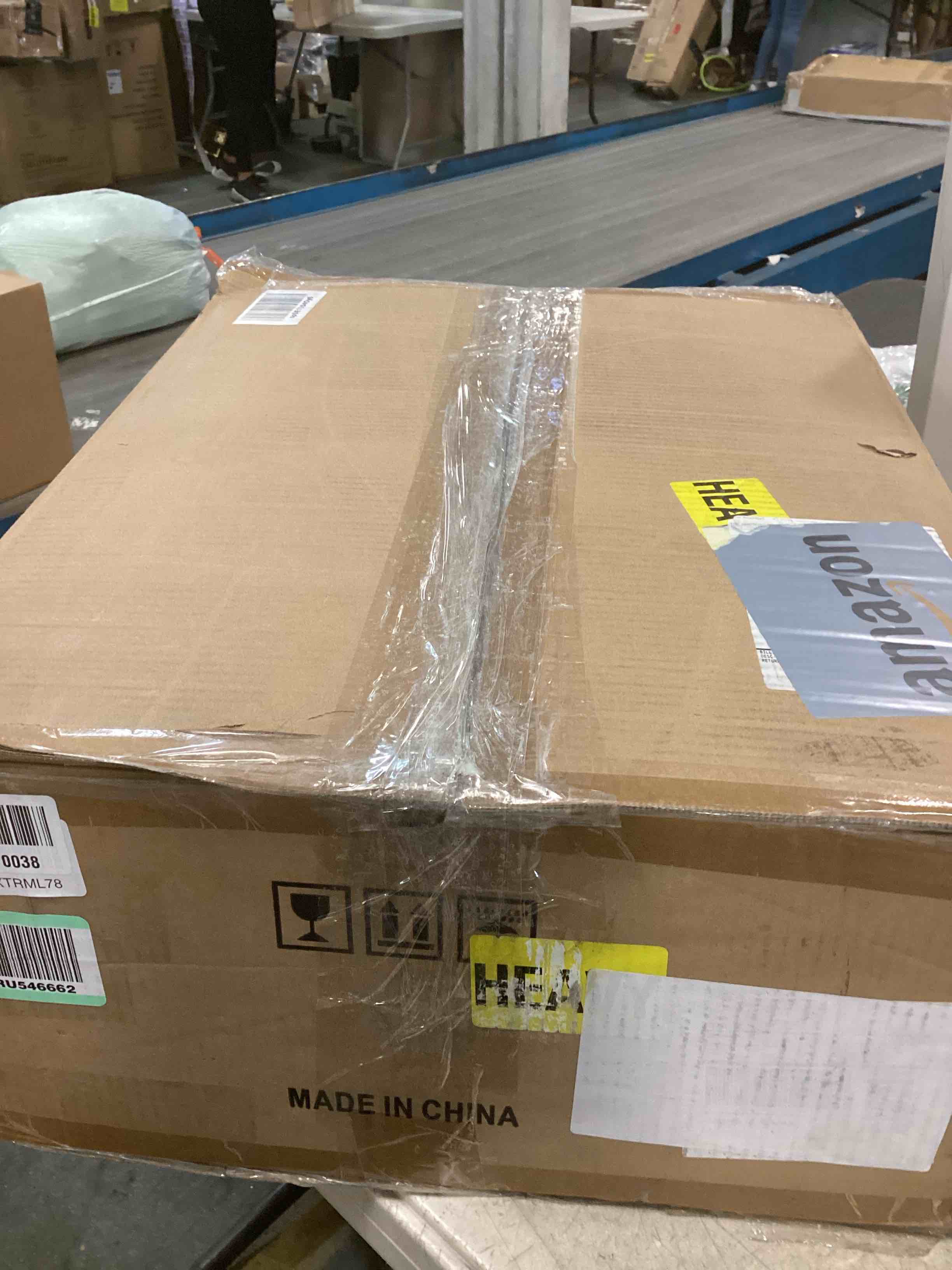 https://s3.amazonaws.com/lotting-images-prod/bidfta/GRA0323749_1728596541038.jpeg