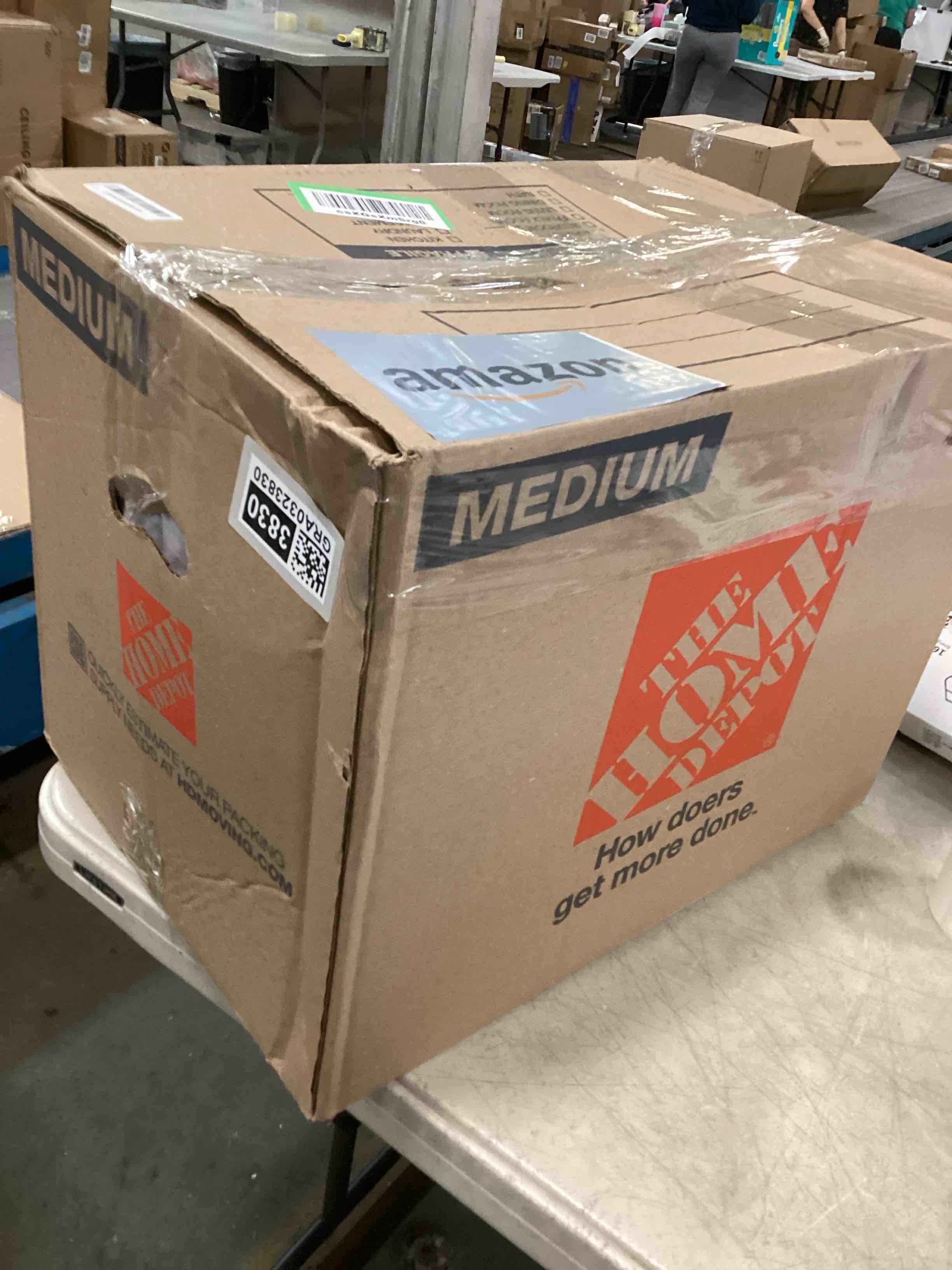 Queen Air Mattress with Built in Pump, Blow Up Colchones Inflables