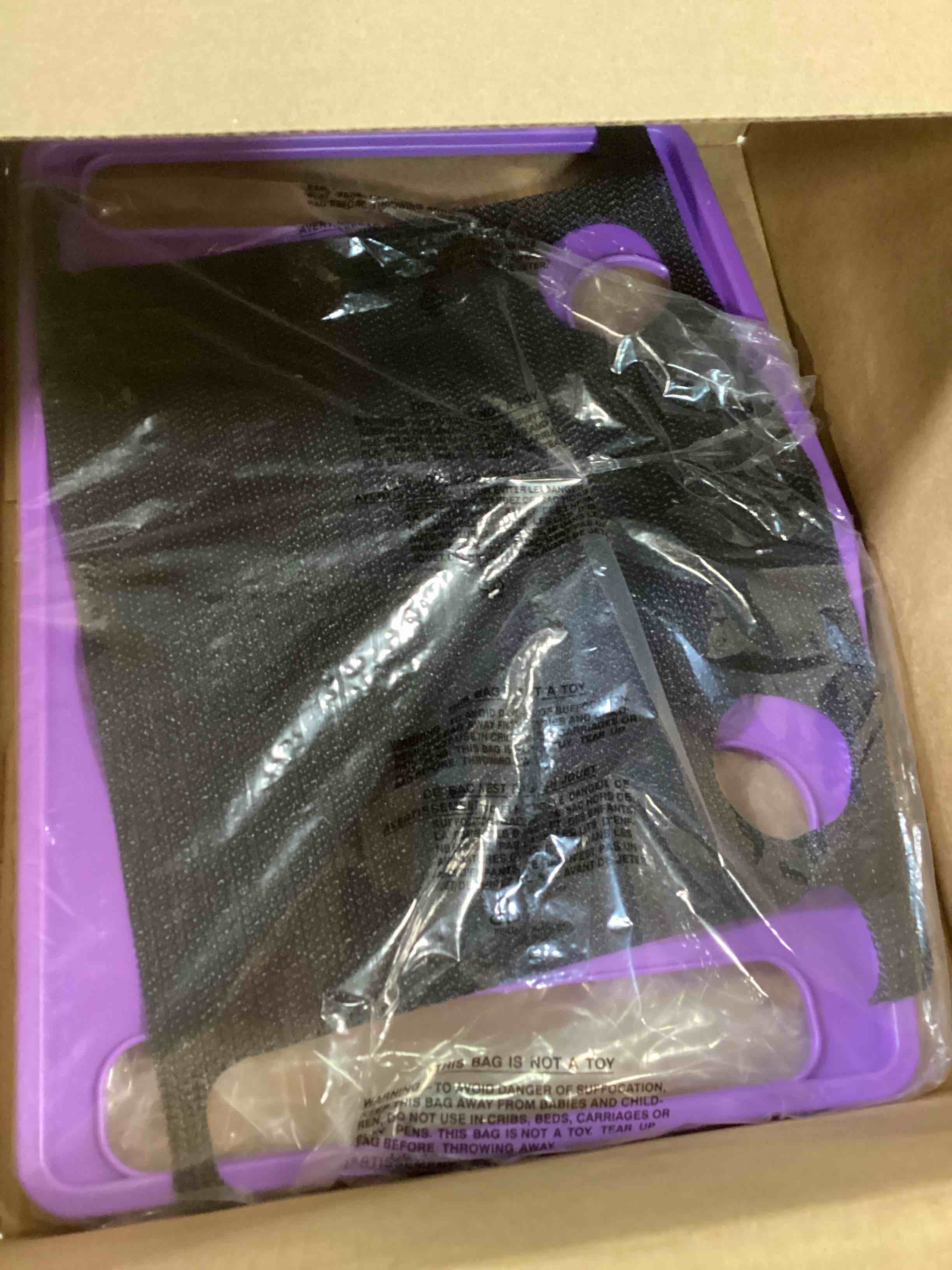 https://s3.amazonaws.com/lotting-images-prod/bidfta/GRA0325415_1729188357863.jpeg