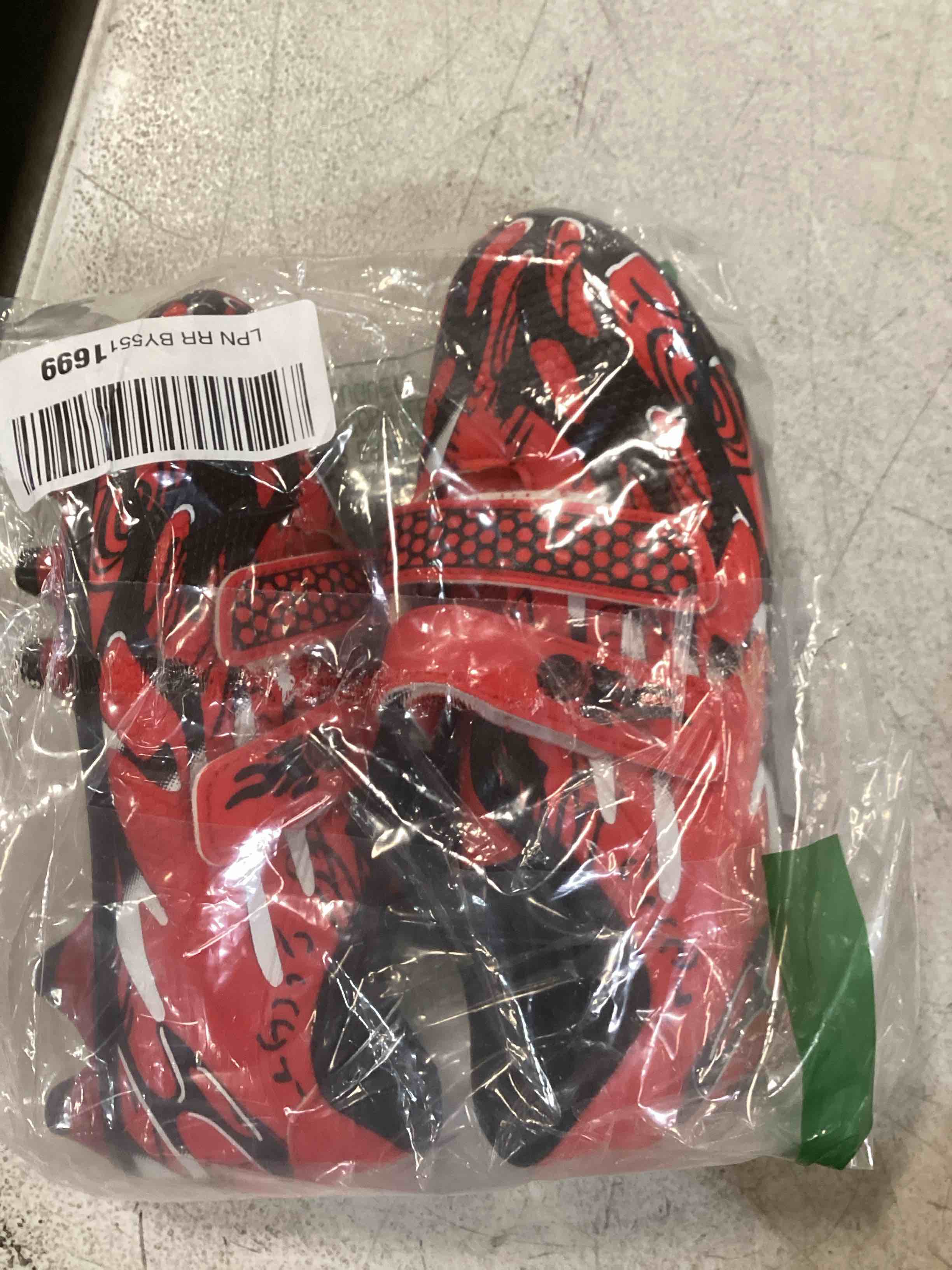 https://s3.amazonaws.com/lotting-images-prod/bidfta/GRA0325619_1729101048953.jpeg