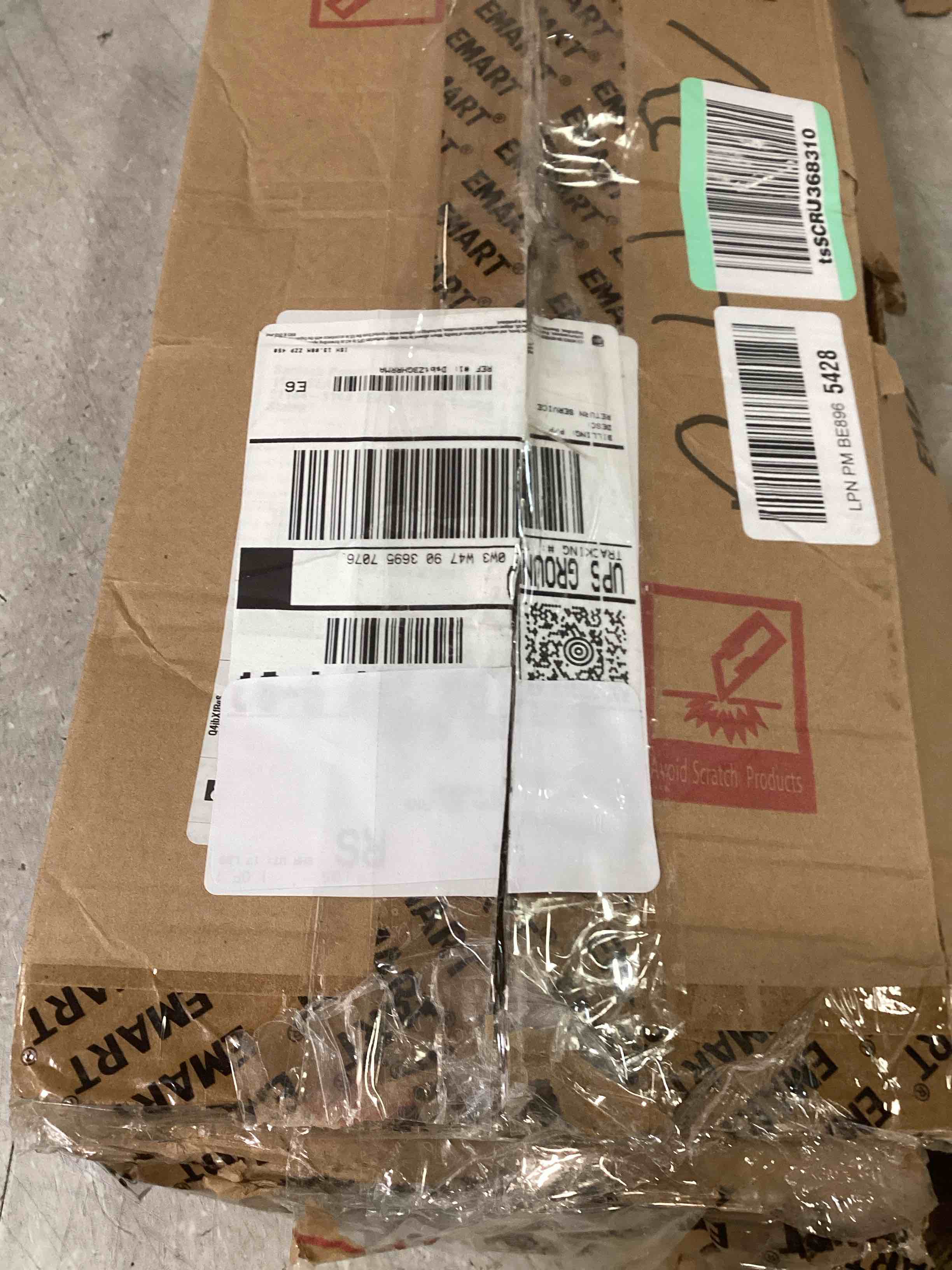 https://s3.amazonaws.com/lotting-images-prod/bidfta/GRA0325835_1729020103338.jpeg