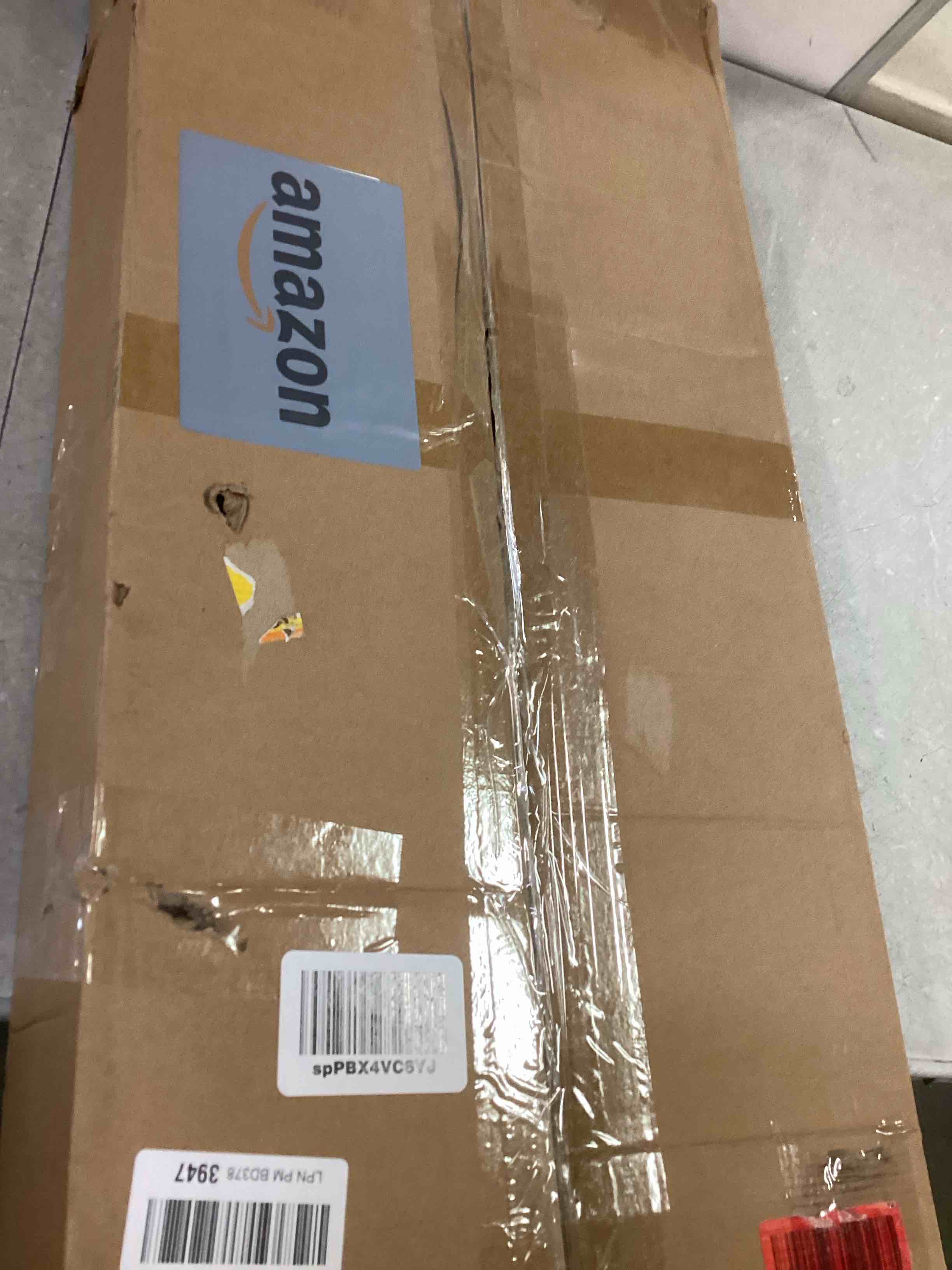 https://s3.amazonaws.com/lotting-images-prod/bidfta/GRA0325861_1729015426011.jpeg