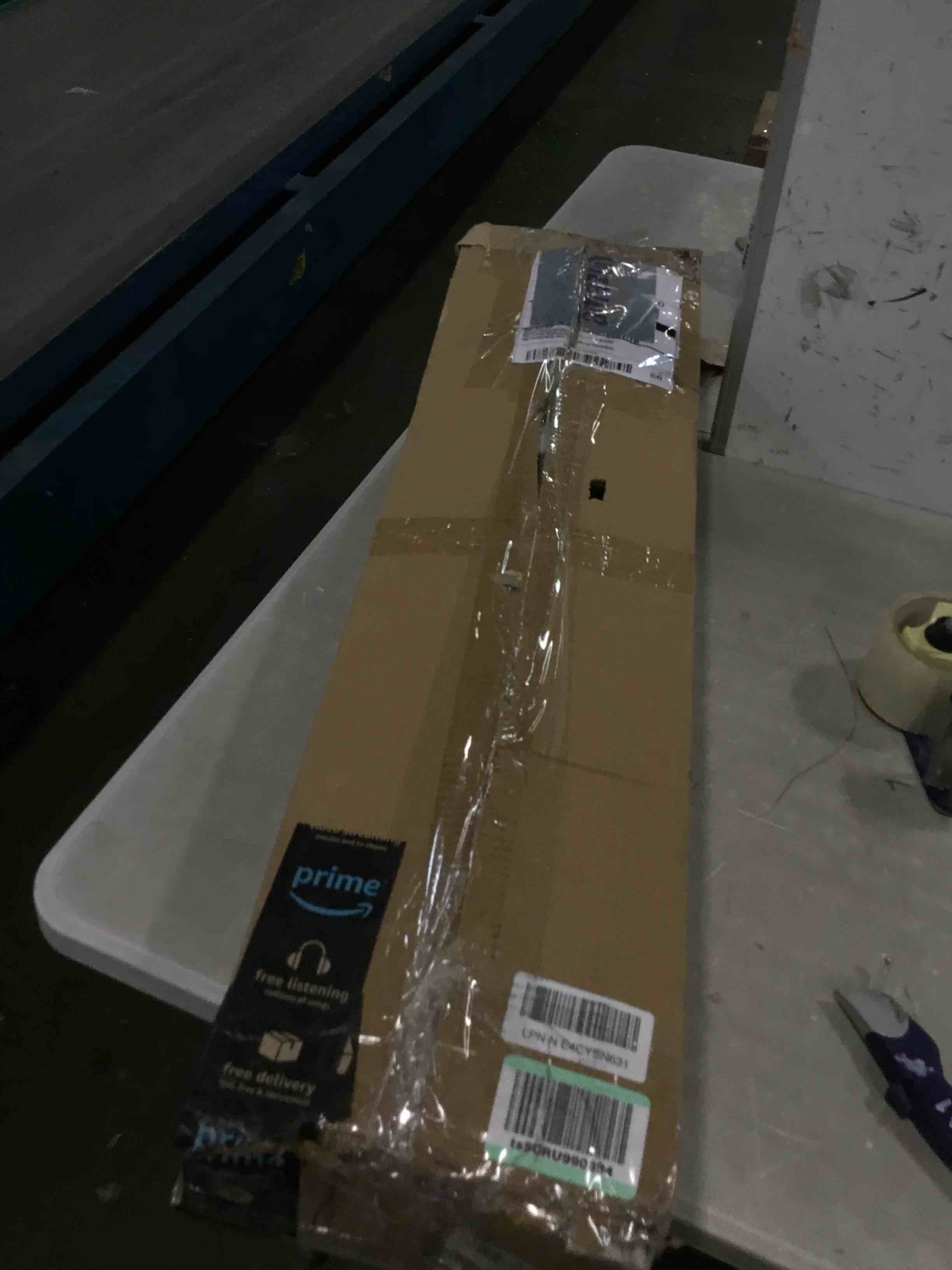 https://s3.amazonaws.com/lotting-images-prod/bidfta/GRA0326012_1729952258746.jpeg