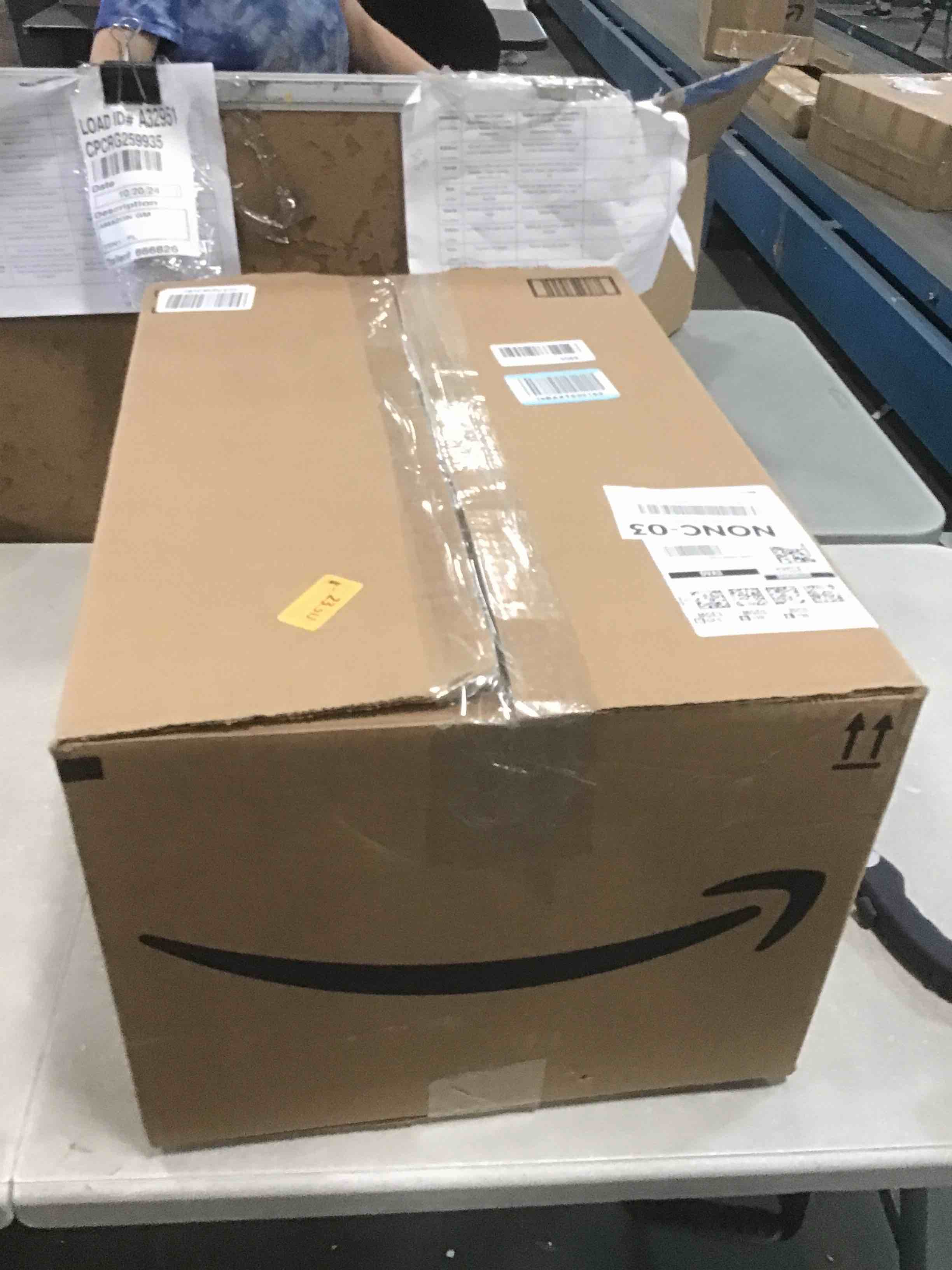 https://s3.amazonaws.com/lotting-images-prod/bidfta/GRA0326616_1729779733731.jpeg