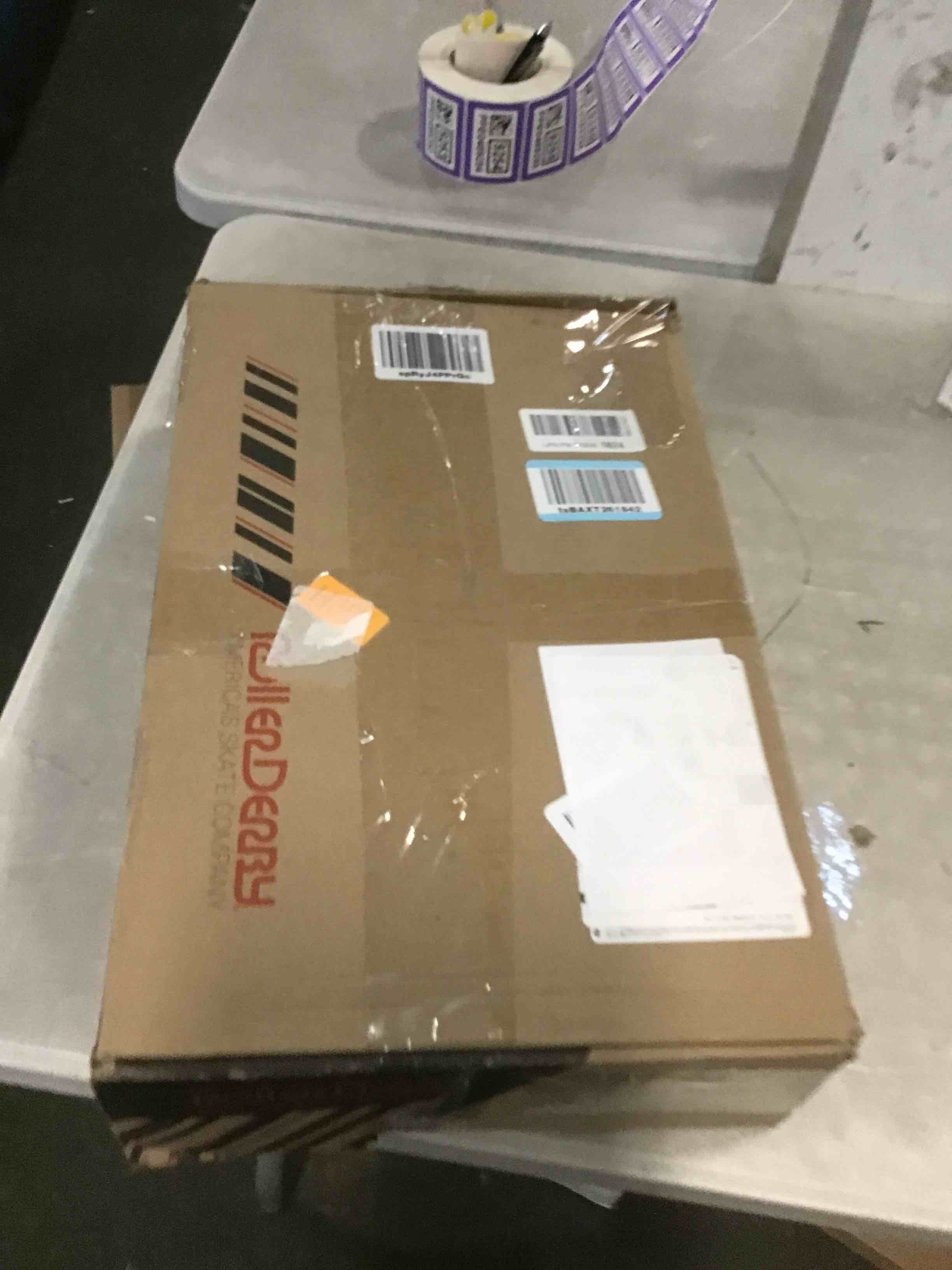 https://s3.amazonaws.com/lotting-images-prod/bidfta/GRA0326825_1729697723373.jpeg