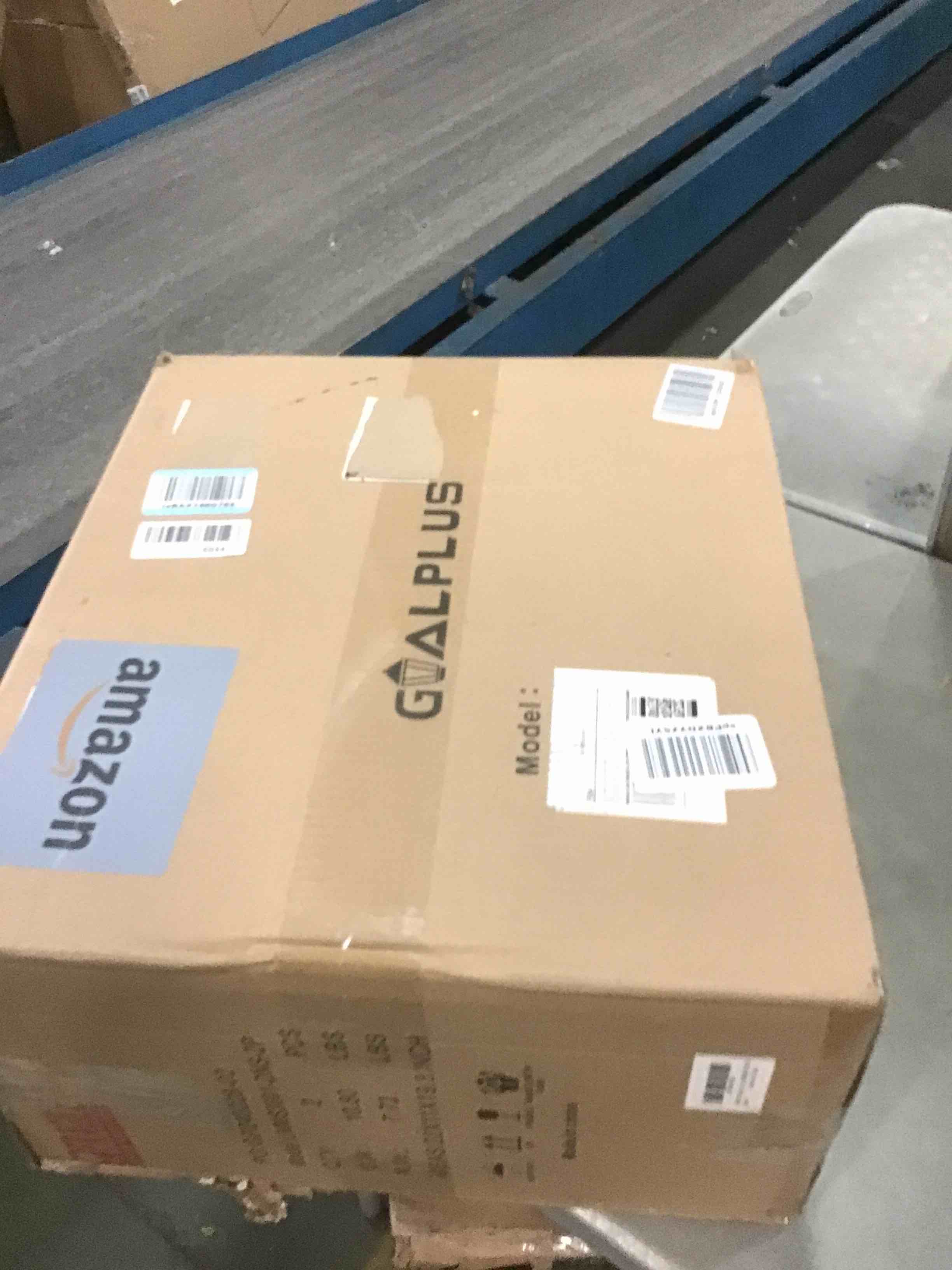 https://s3.amazonaws.com/lotting-images-prod/bidfta/GRA0327611_1729194718112.jpeg