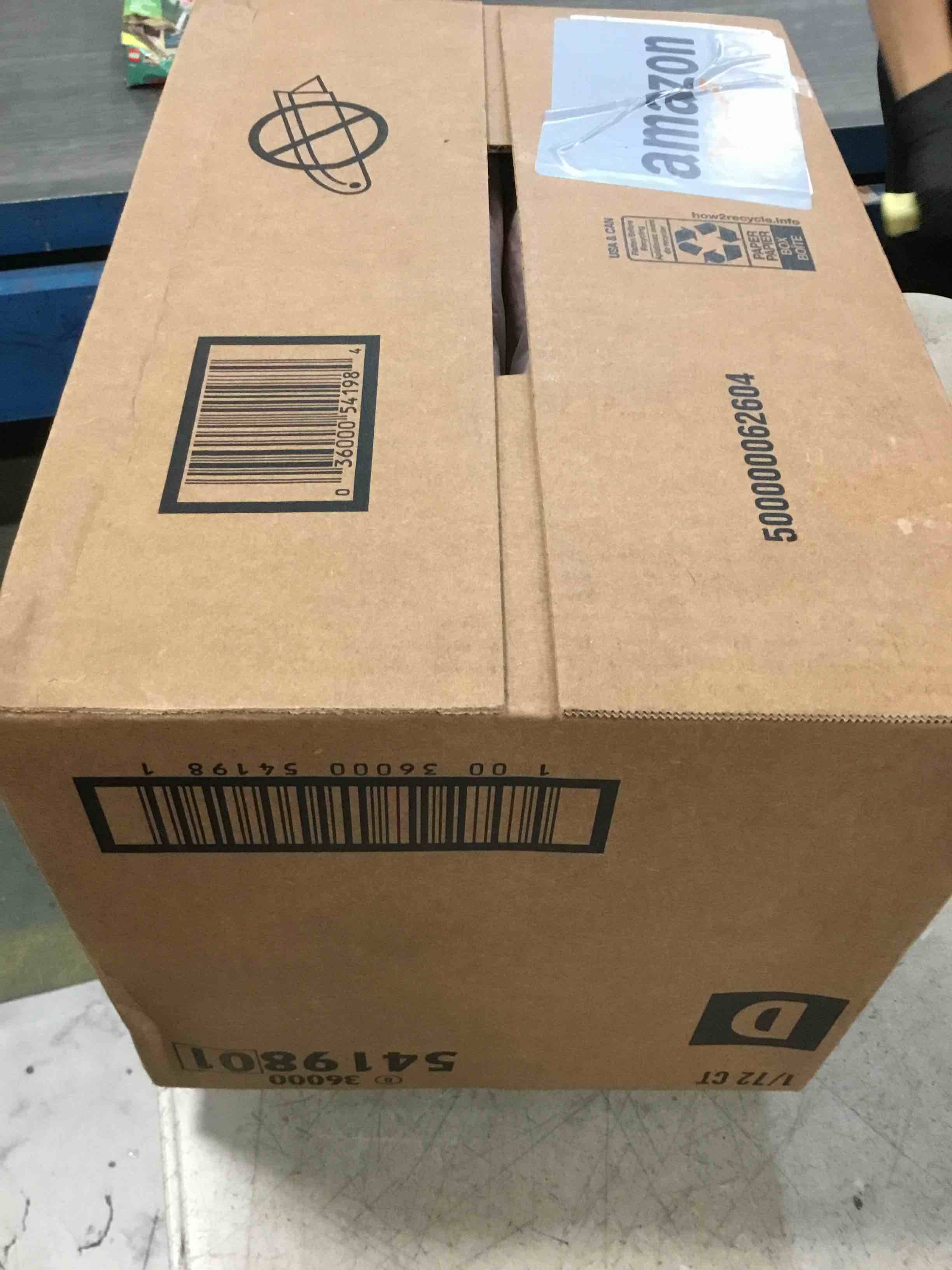 https://s3.amazonaws.com/lotting-images-prod/bidfta/GRA0329014_1729857638936.jpeg