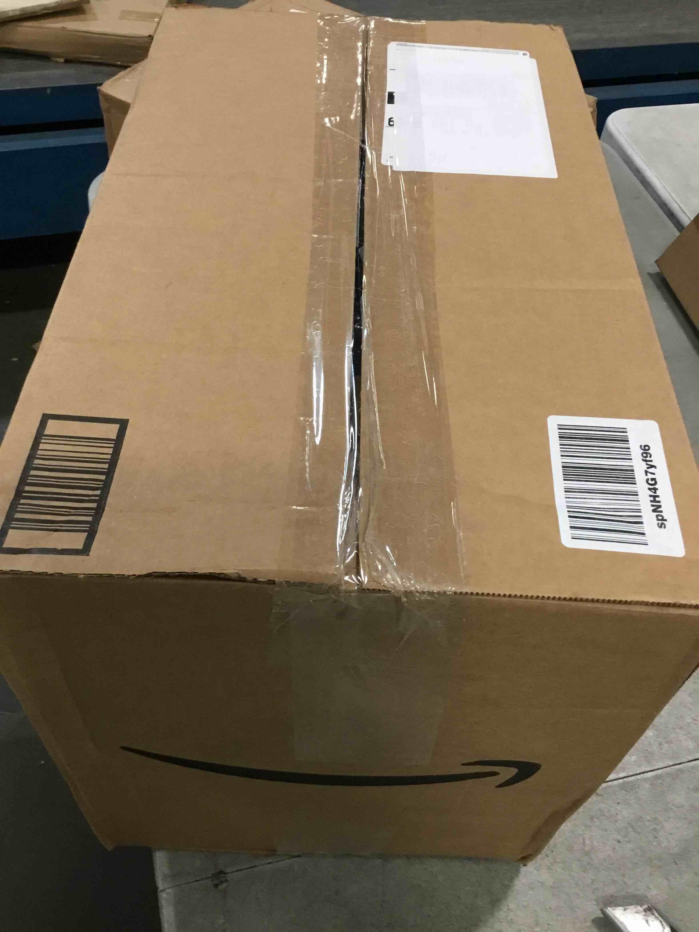 https://s3.amazonaws.com/lotting-images-prod/bidfta/GRA0329533_1729685791391.jpeg