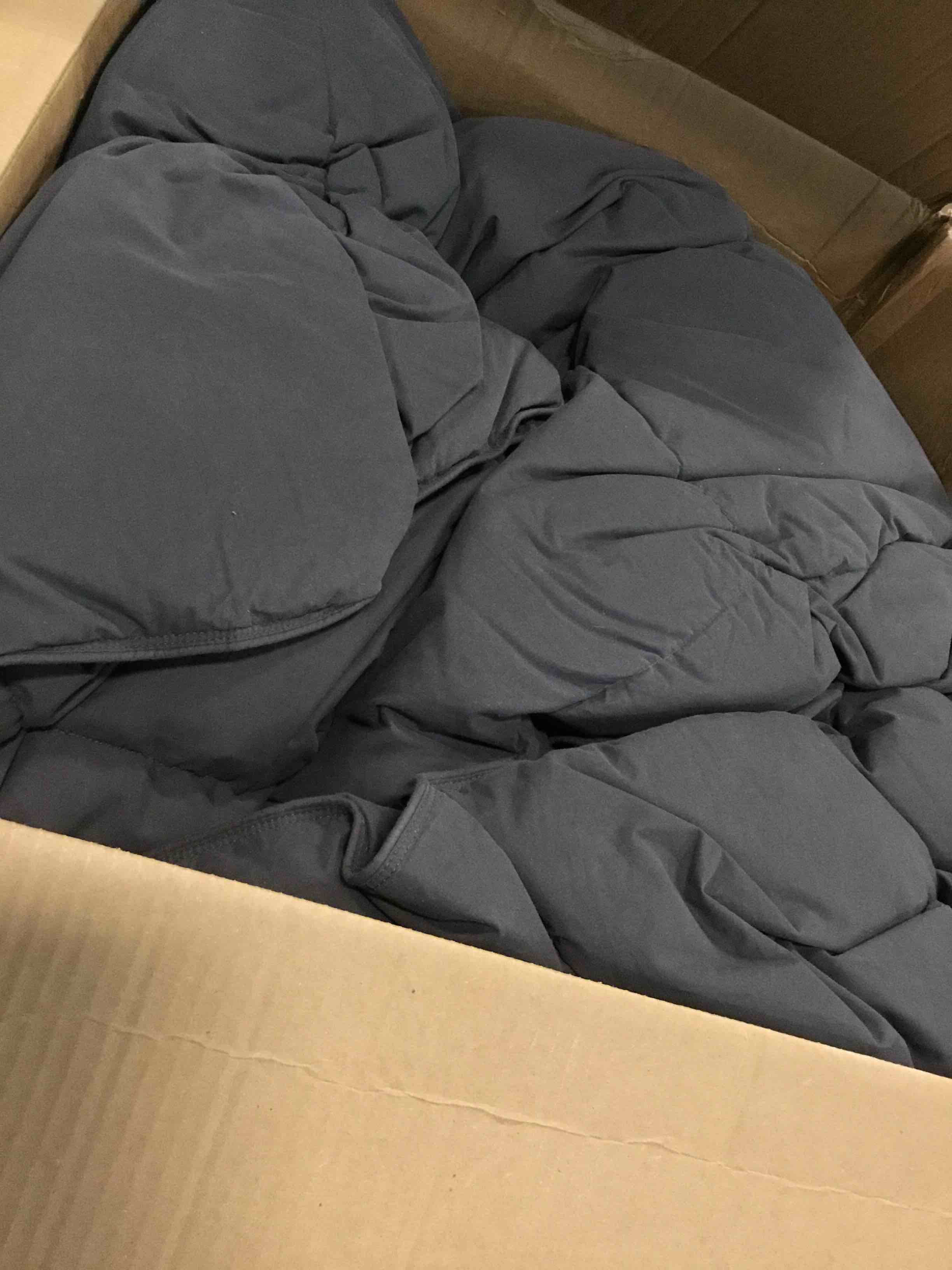 https://s3.amazonaws.com/lotting-images-prod/bidfta/GRA0329816_1729596367973.jpeg