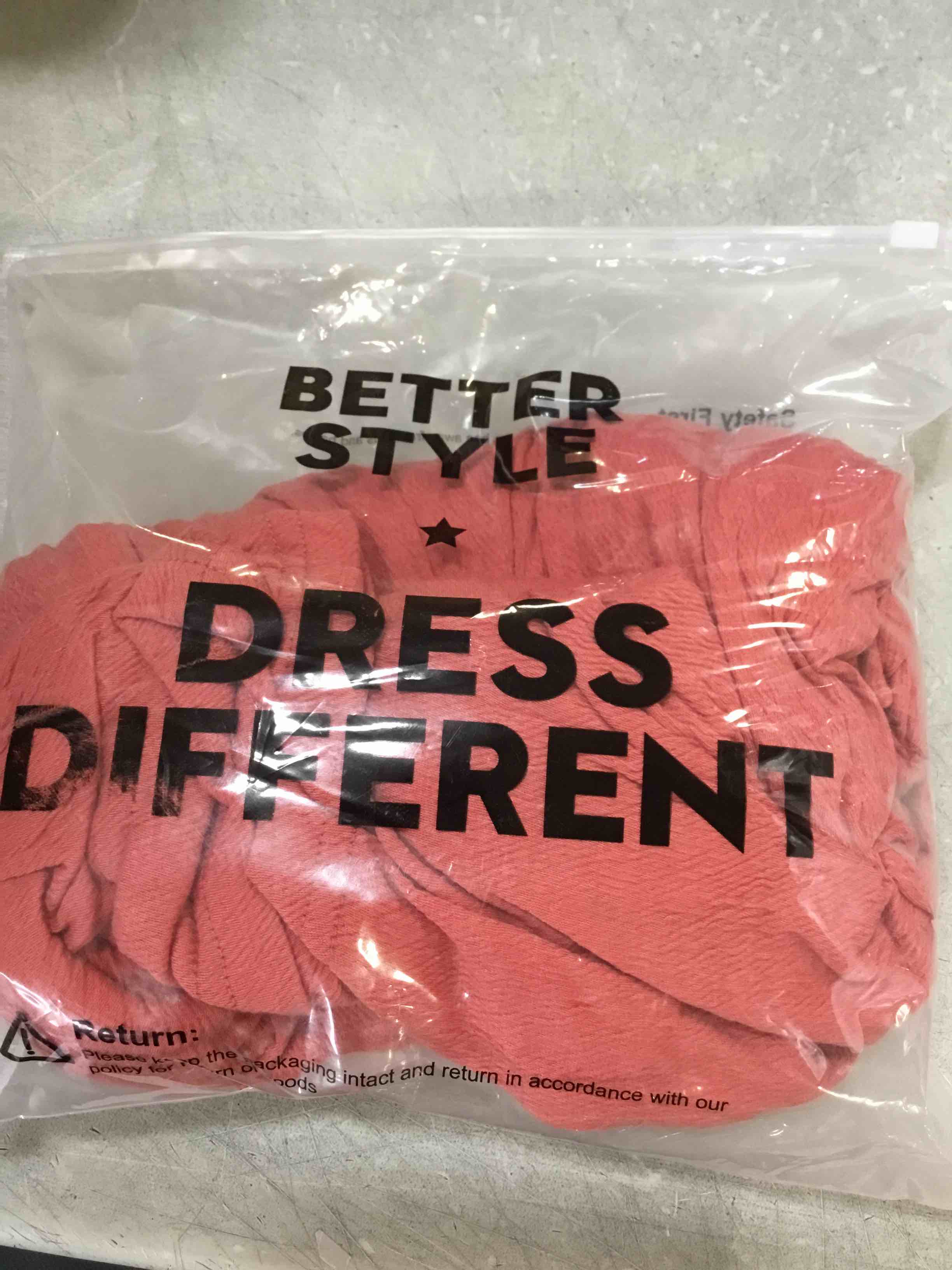 https://s3.amazonaws.com/lotting-images-prod/bidfta/GRA0330524_1729013110043.jpeg