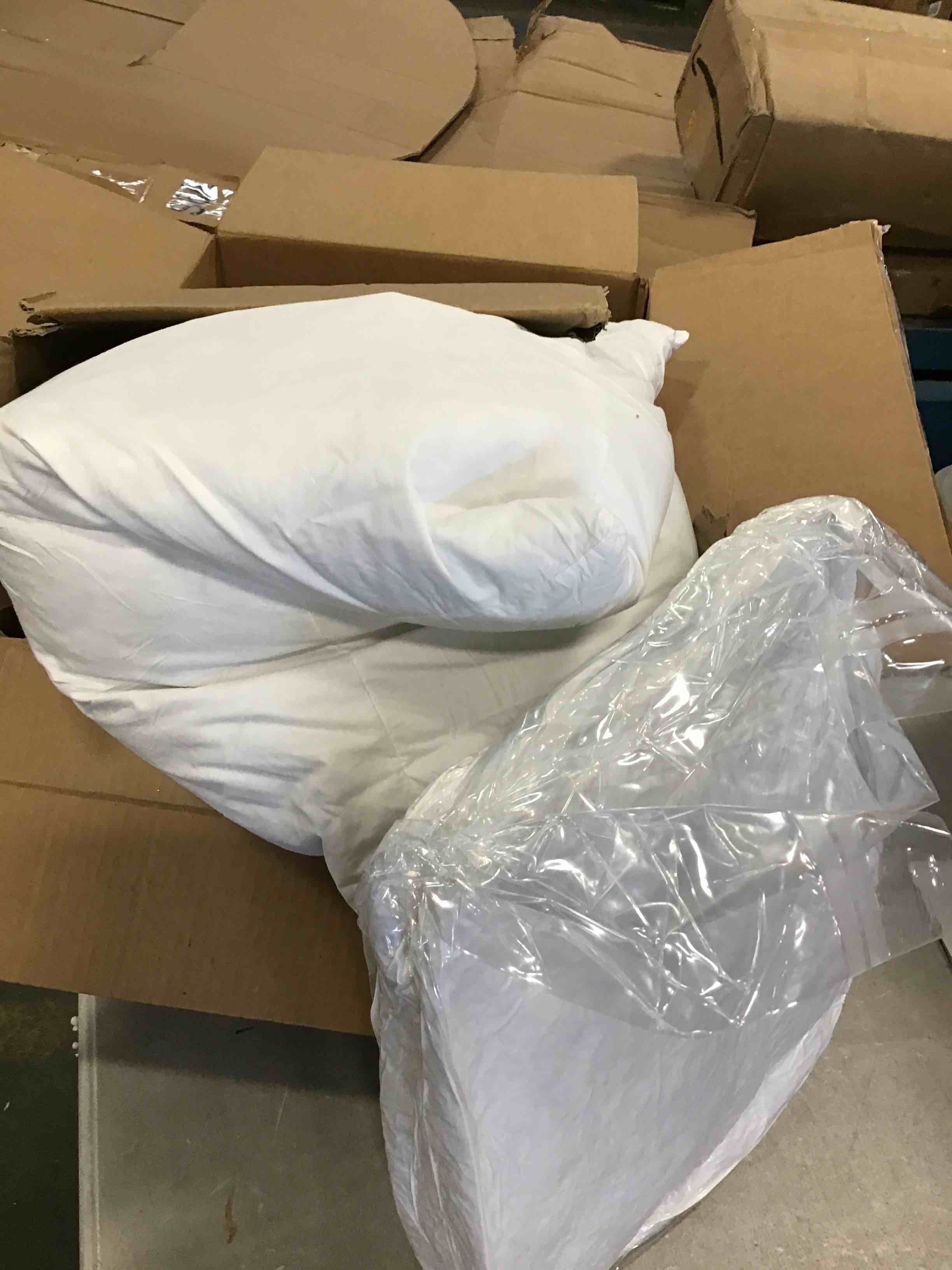 https://s3.amazonaws.com/lotting-images-prod/bidfta/GRA0330594_1729086344346.jpeg
