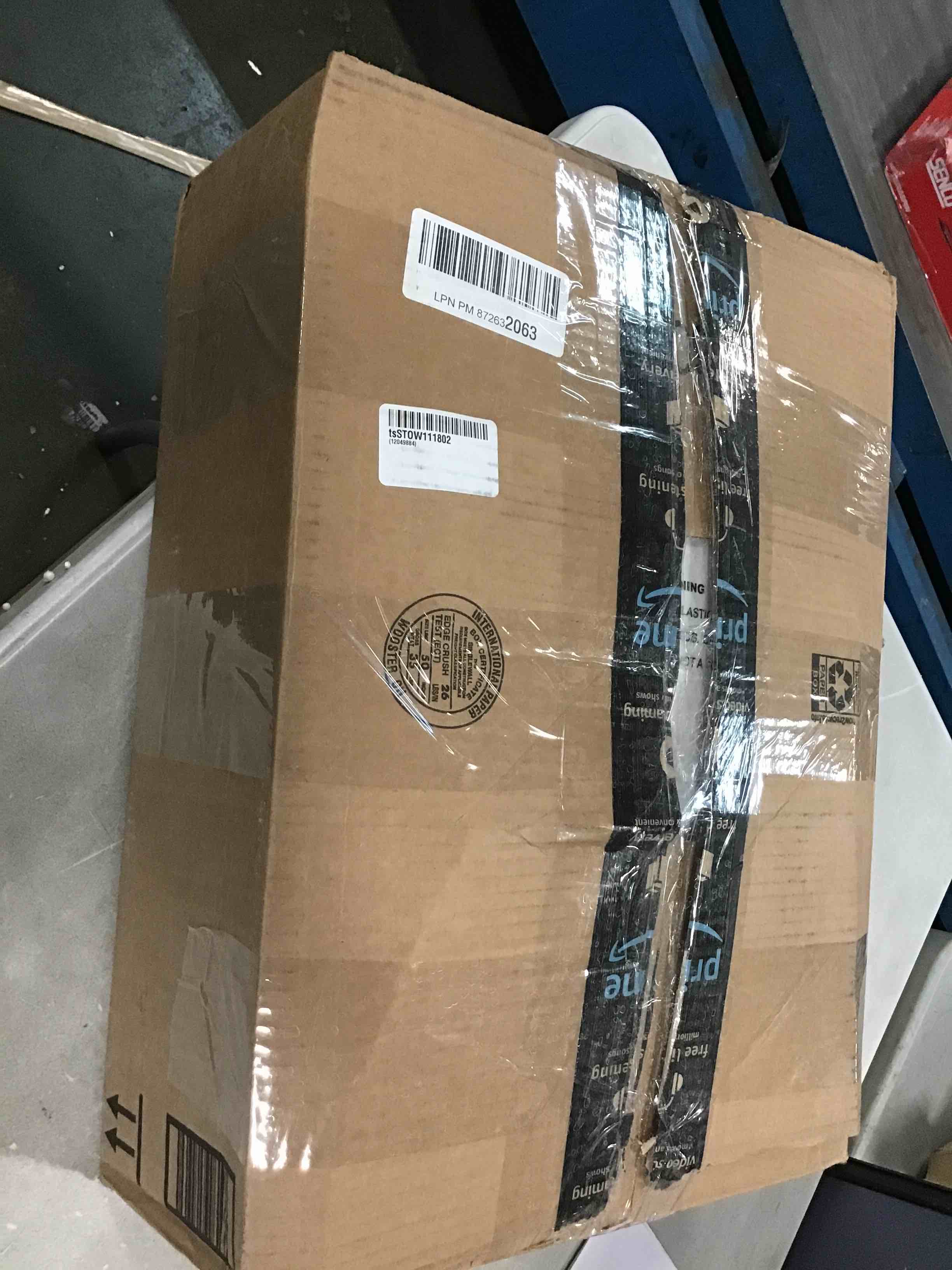 https://s3.amazonaws.com/lotting-images-prod/bidfta/GRA0330594_1729086417148.jpeg
