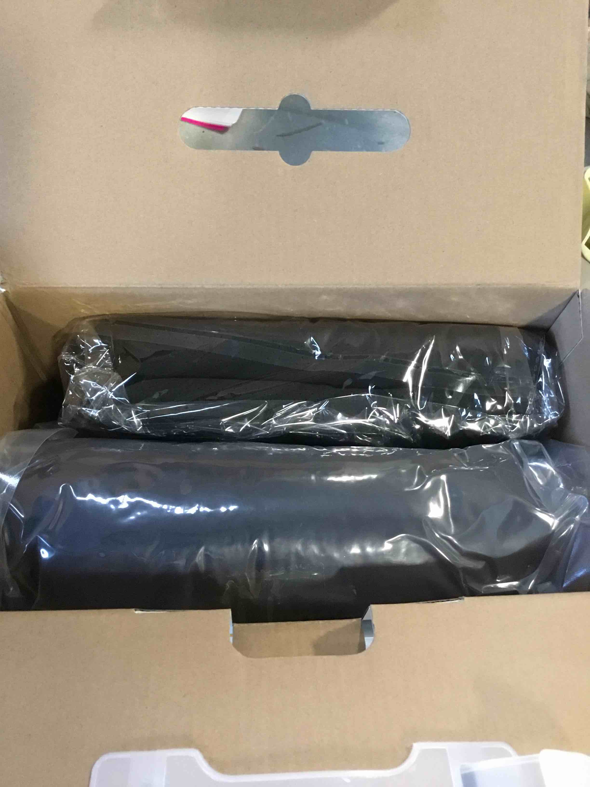 https://s3.amazonaws.com/lotting-images-prod/bidfta/GRA0331562_1729773734599.jpeg