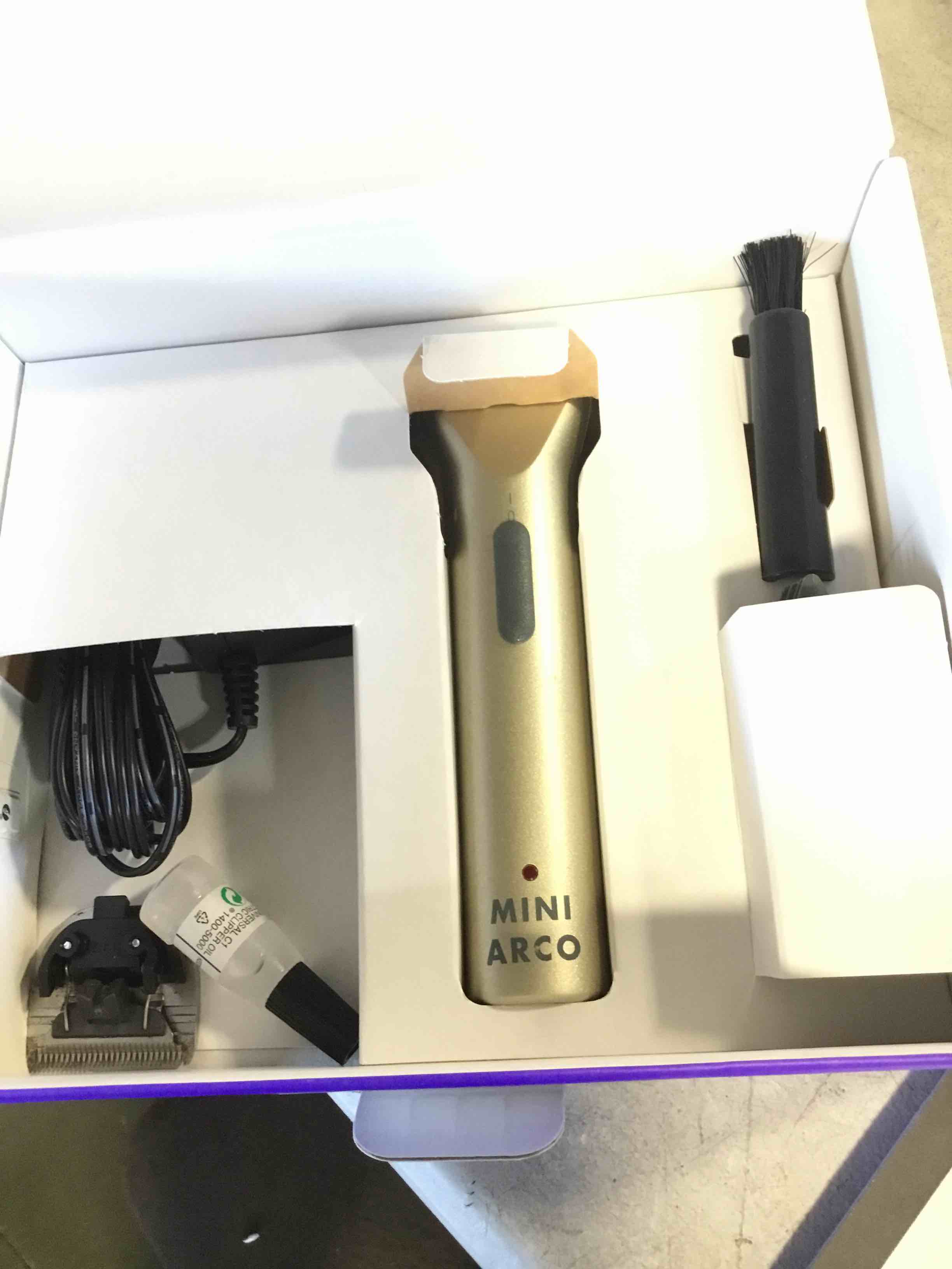 https://s3.amazonaws.com/lotting-images-prod/bidfta/GRA0332400_1729790660876.jpeg