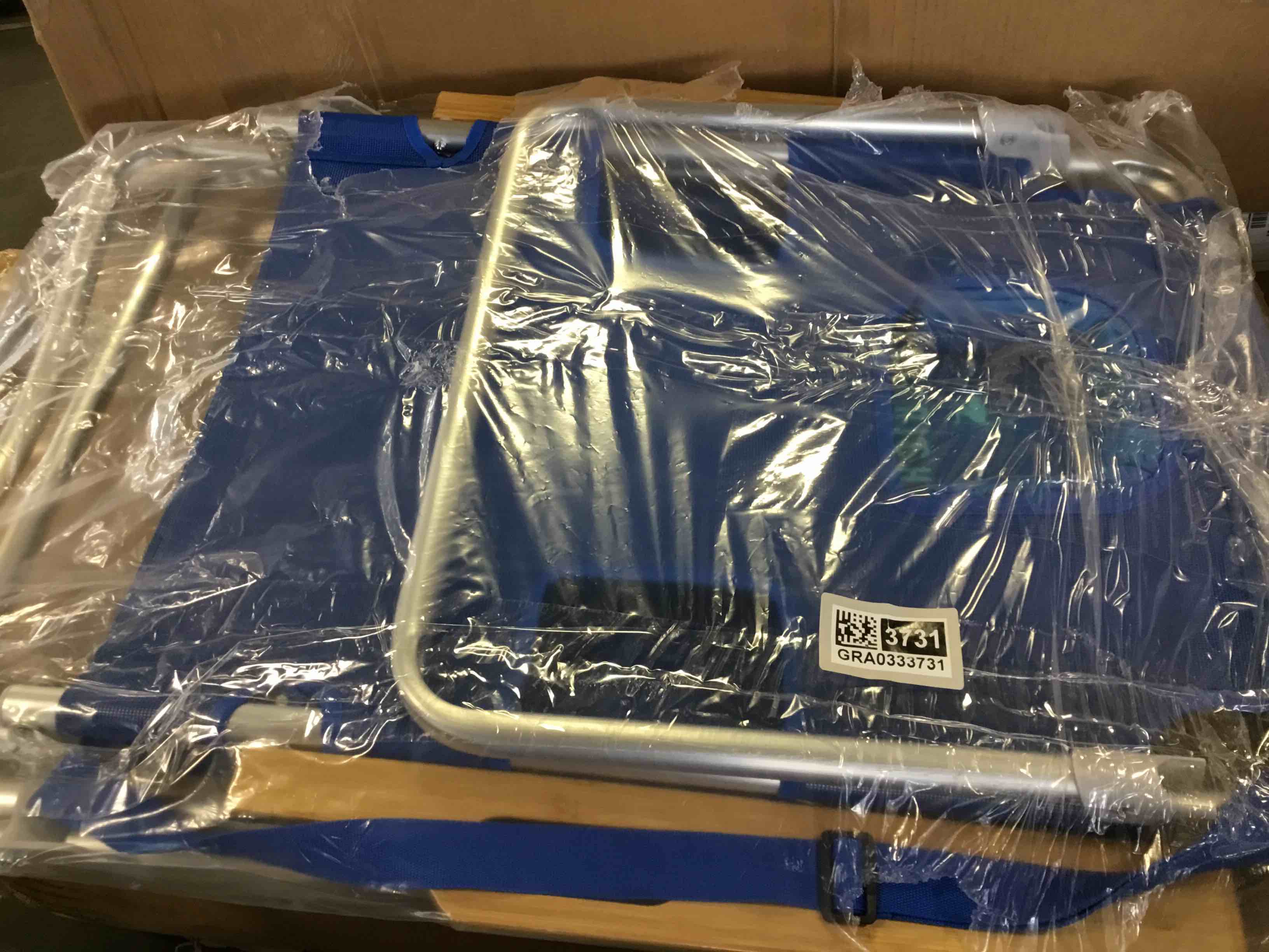 https://s3.amazonaws.com/lotting-images-prod/bidfta/GRA0333731_1729094096166.jpeg