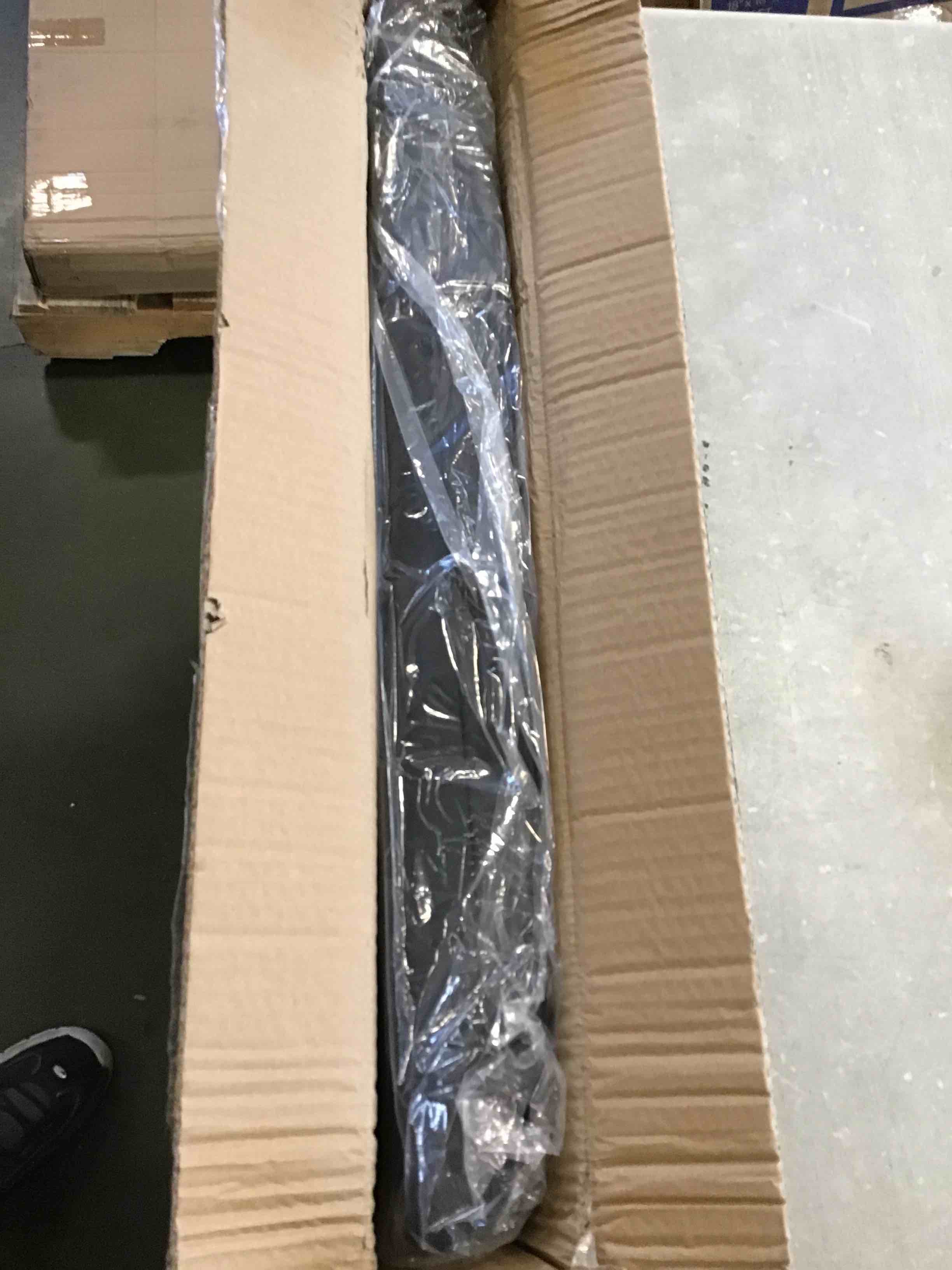 https://s3.amazonaws.com/lotting-images-prod/bidfta/GRA0334562_1730295095140.jpeg