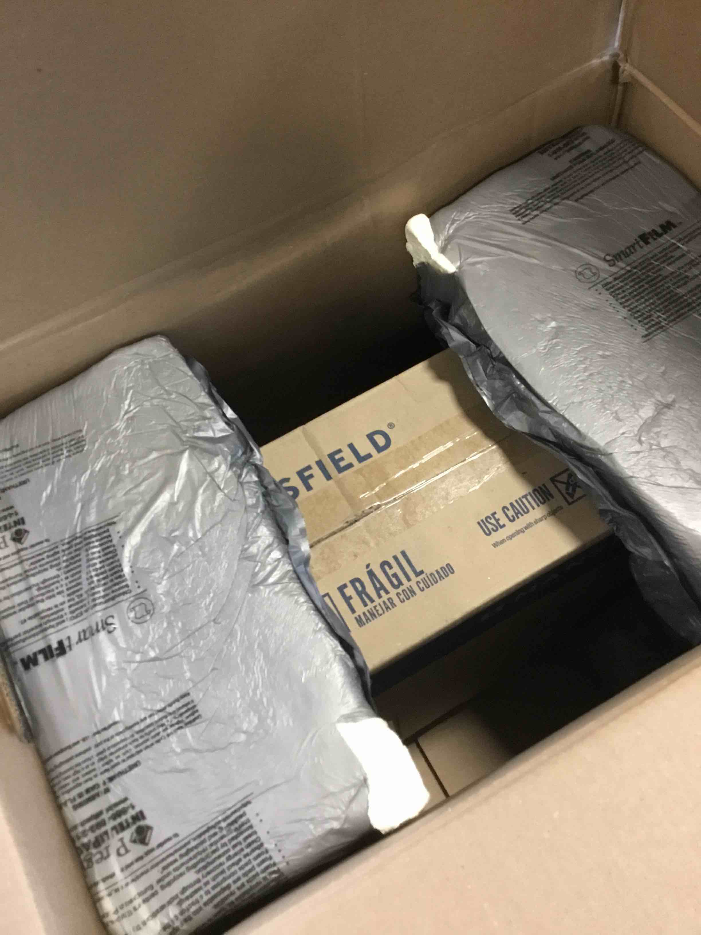 https://s3.amazonaws.com/lotting-images-prod/bidfta/GRA0334613_1730229465725.jpeg