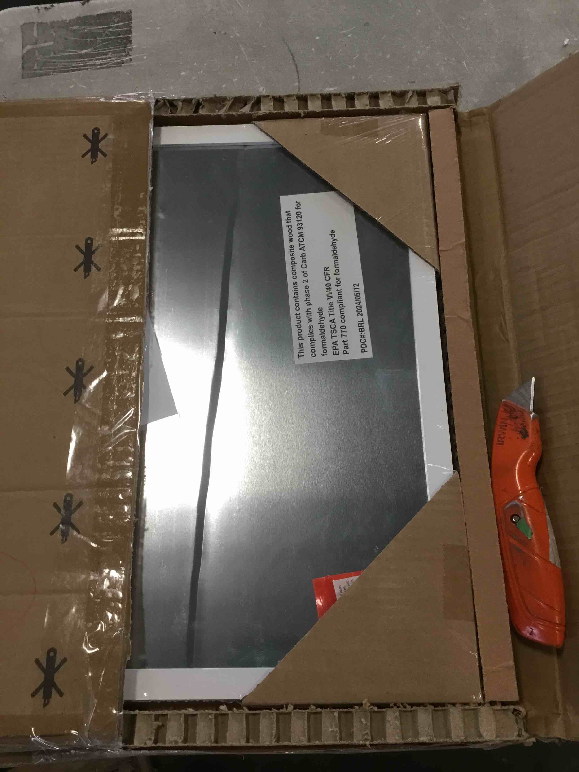 https://s3.amazonaws.com/lotting-images-prod/bidfta/GRA0334687_1730212946872.jpeg