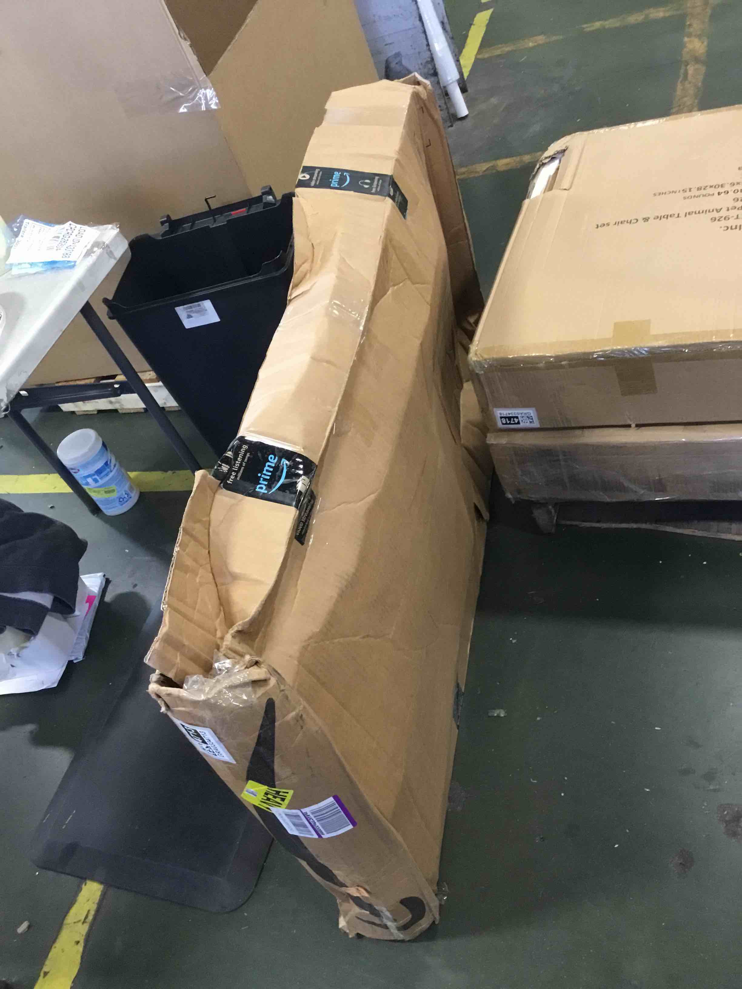 https://s3.amazonaws.com/lotting-images-prod/bidfta/GRA0334713_1730209093088.jpeg