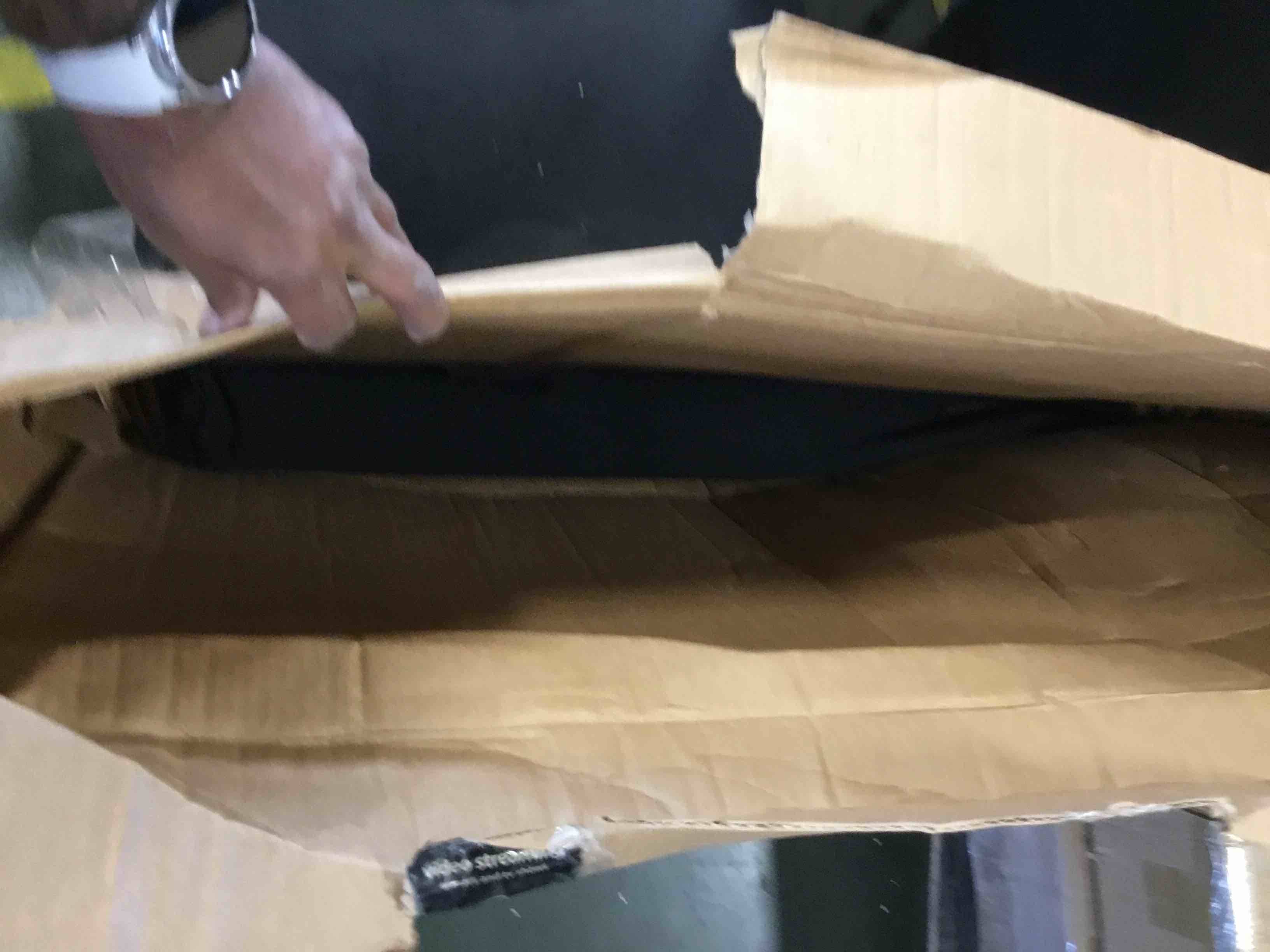 https://s3.amazonaws.com/lotting-images-prod/bidfta/GRA0334713_1730209130178.jpeg