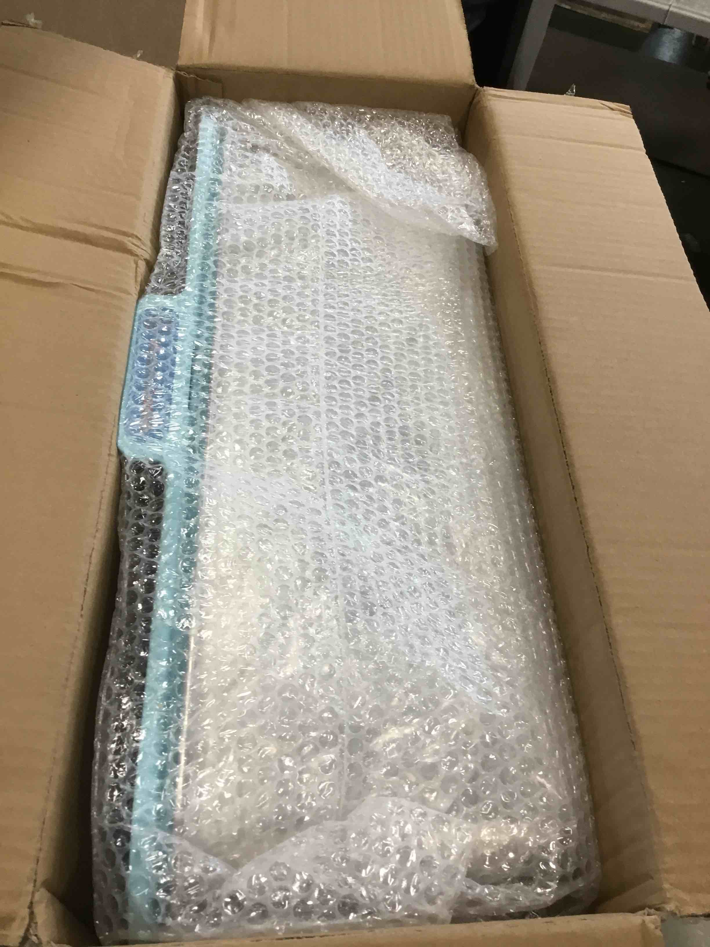 https://s3.amazonaws.com/lotting-images-prod/bidfta/GRA0334735_1730206241526.jpeg