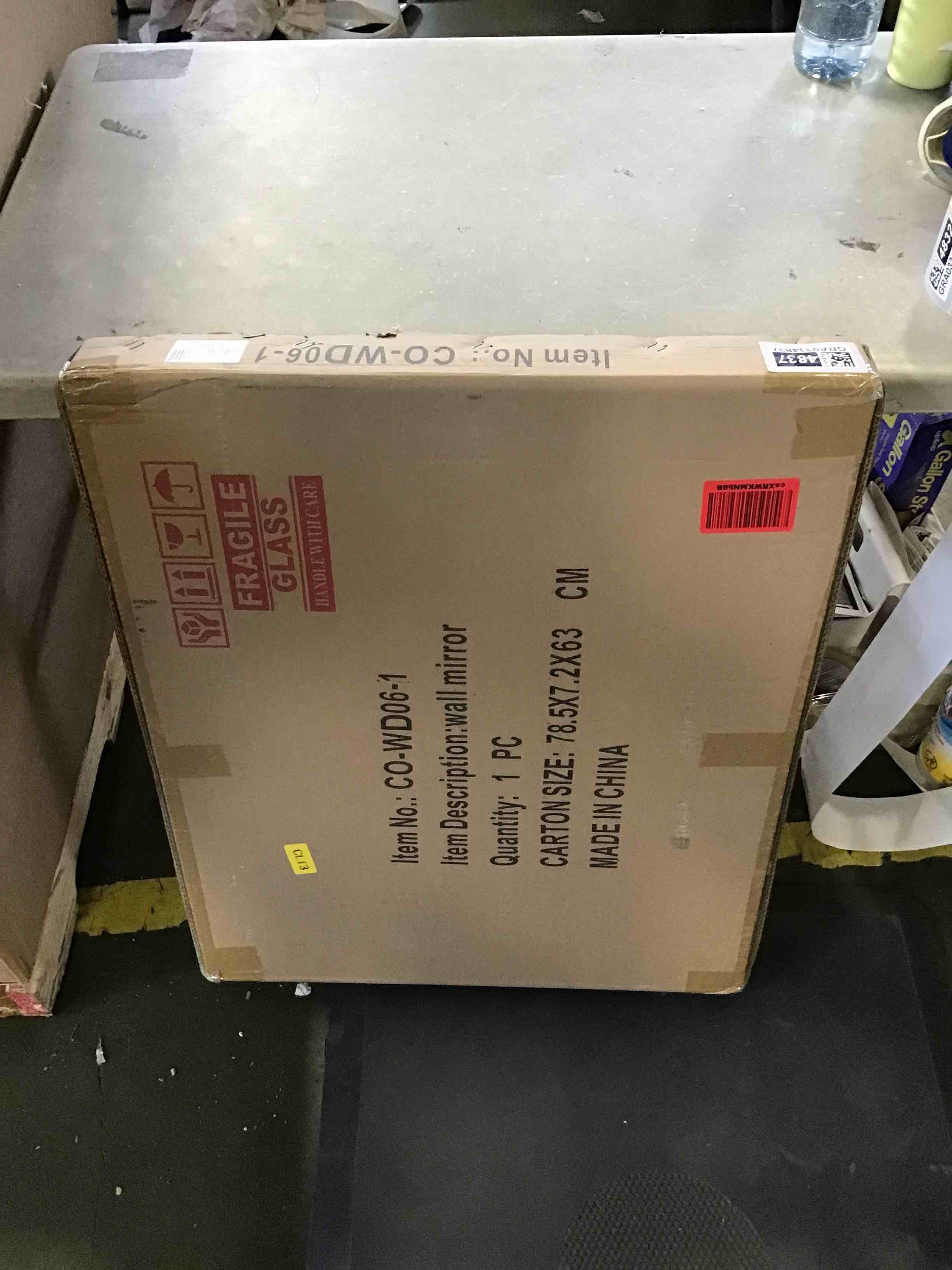 https://s3.amazonaws.com/lotting-images-prod/bidfta/GRA0334837_1730130547748.jpeg