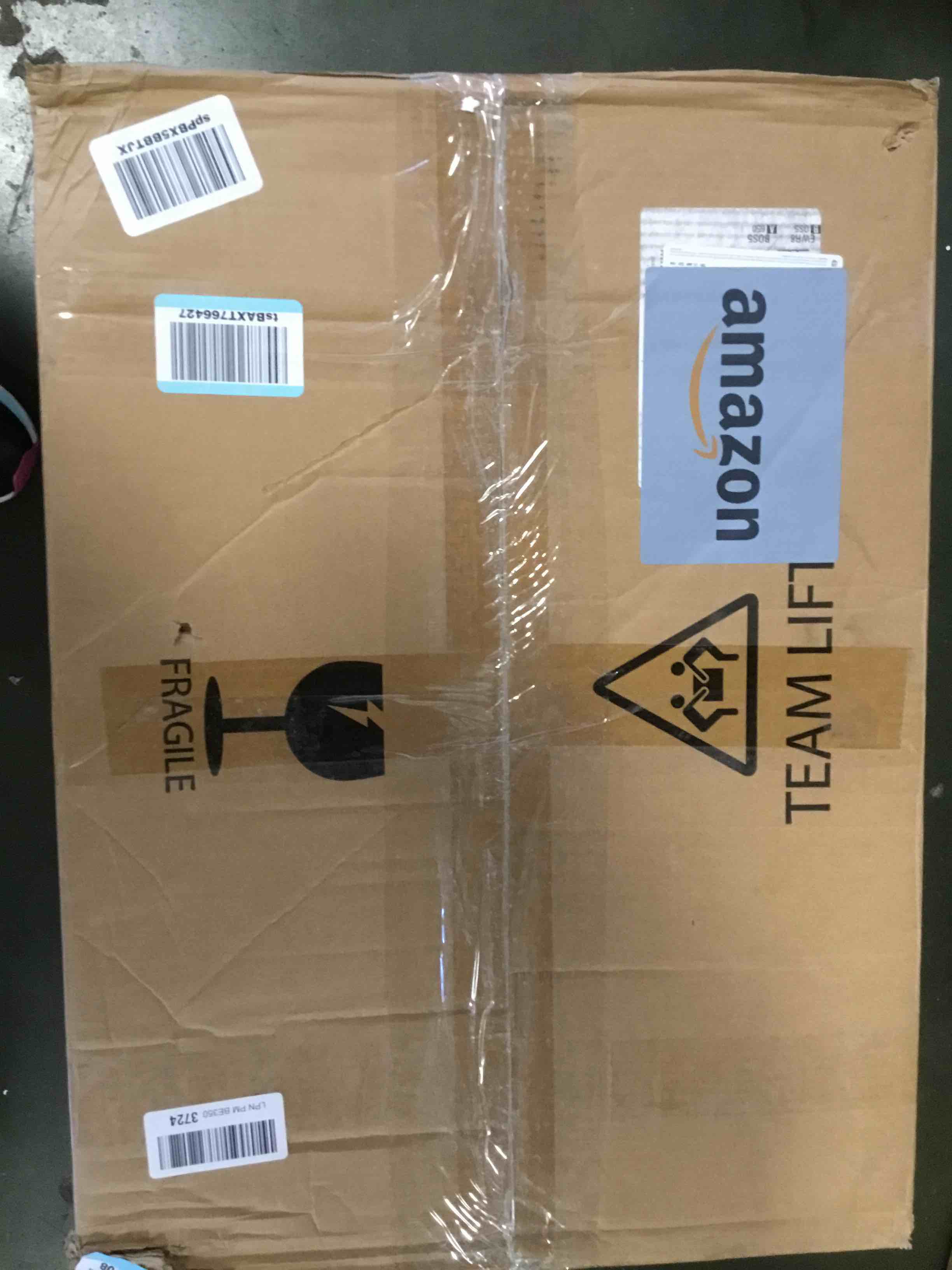 https://s3.amazonaws.com/lotting-images-prod/bidfta/GRA0335305_1729603915758.jpeg