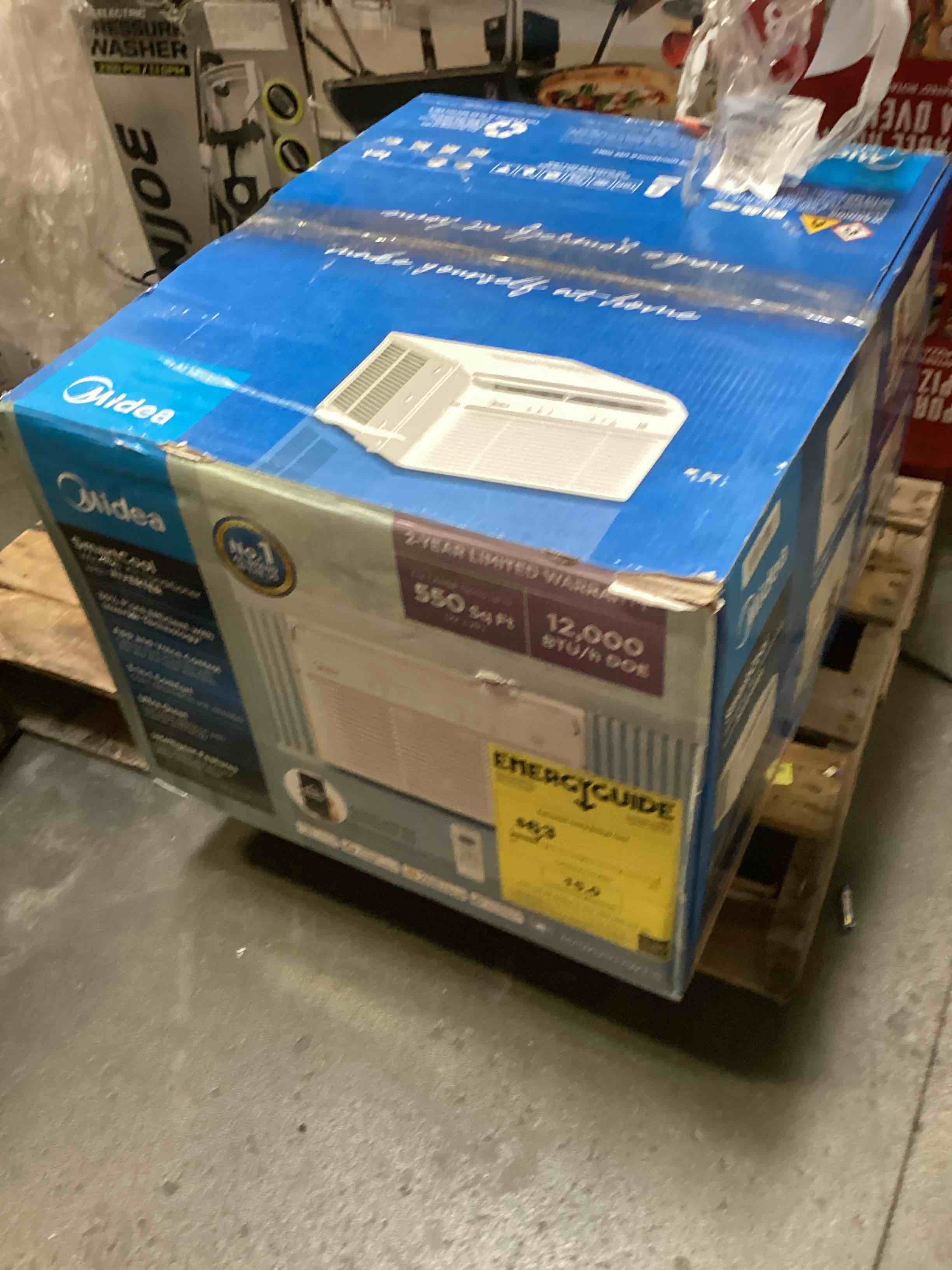 https://s3.amazonaws.com/lotting-images-prod/bidfta/GRA0336037_1729617575709.jpeg