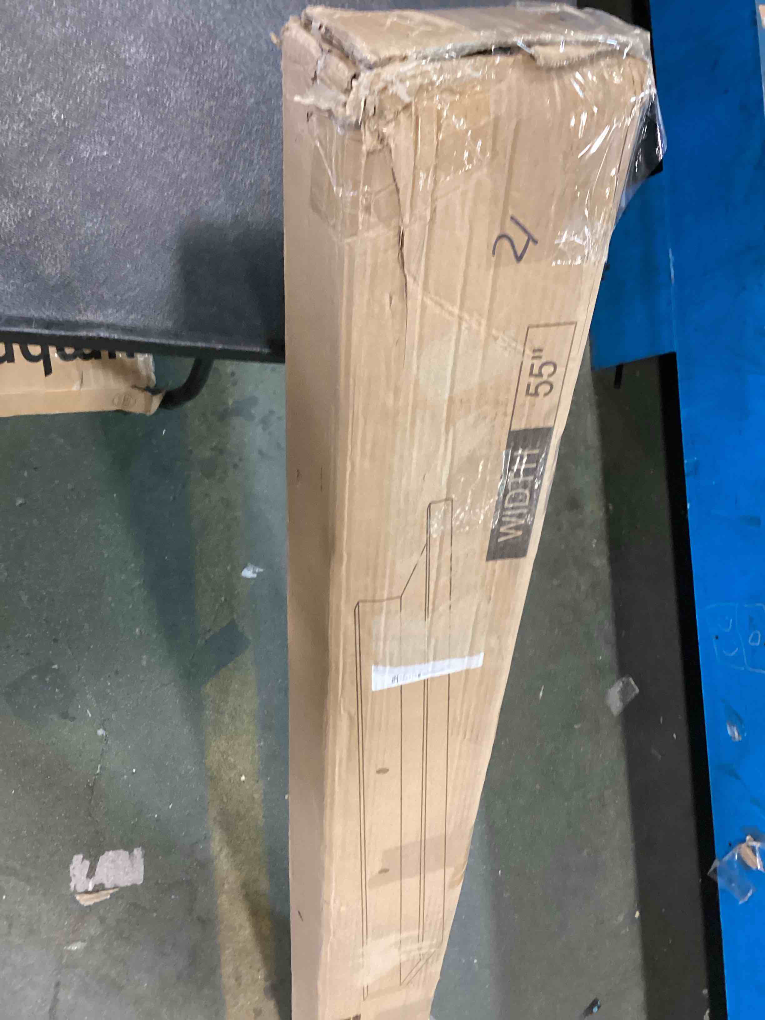 https://s3.amazonaws.com/lotting-images-prod/bidfta/GRA0337415_1728659775356.jpeg