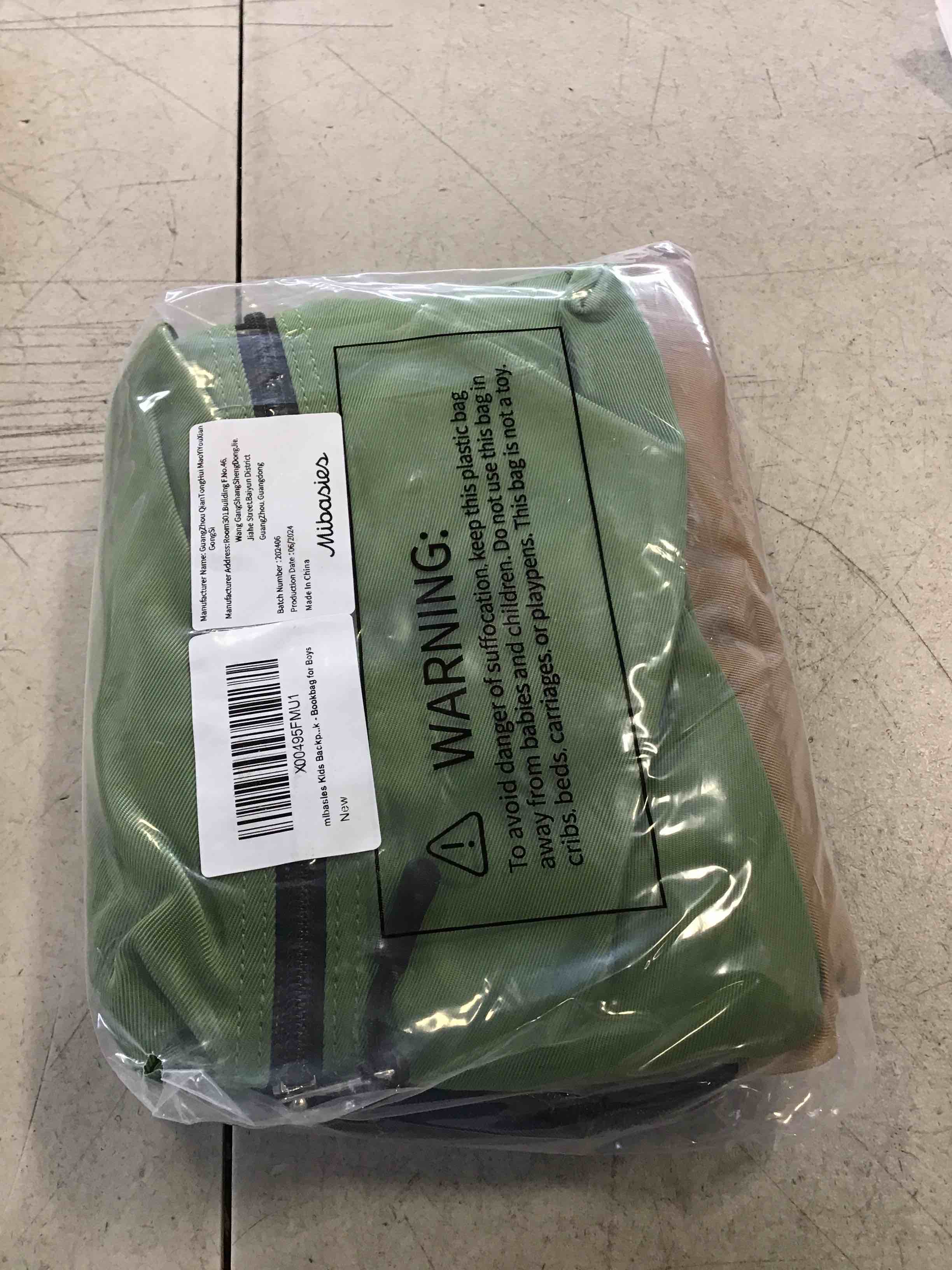 https://s3.amazonaws.com/lotting-images-prod/bidfta/GRA0338443_1732205671237.jpeg