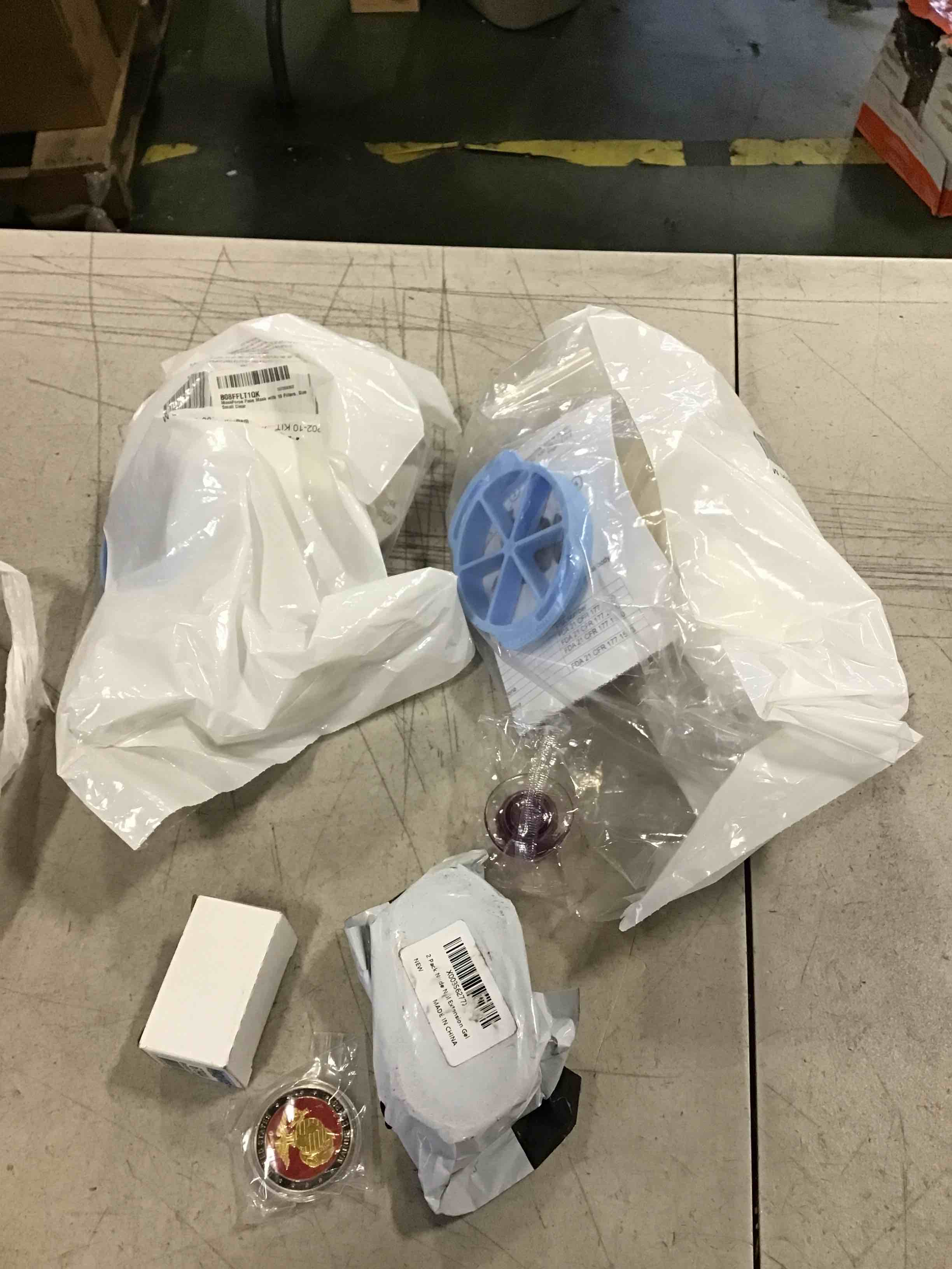 lot of y assorted household good including but not limited to 
