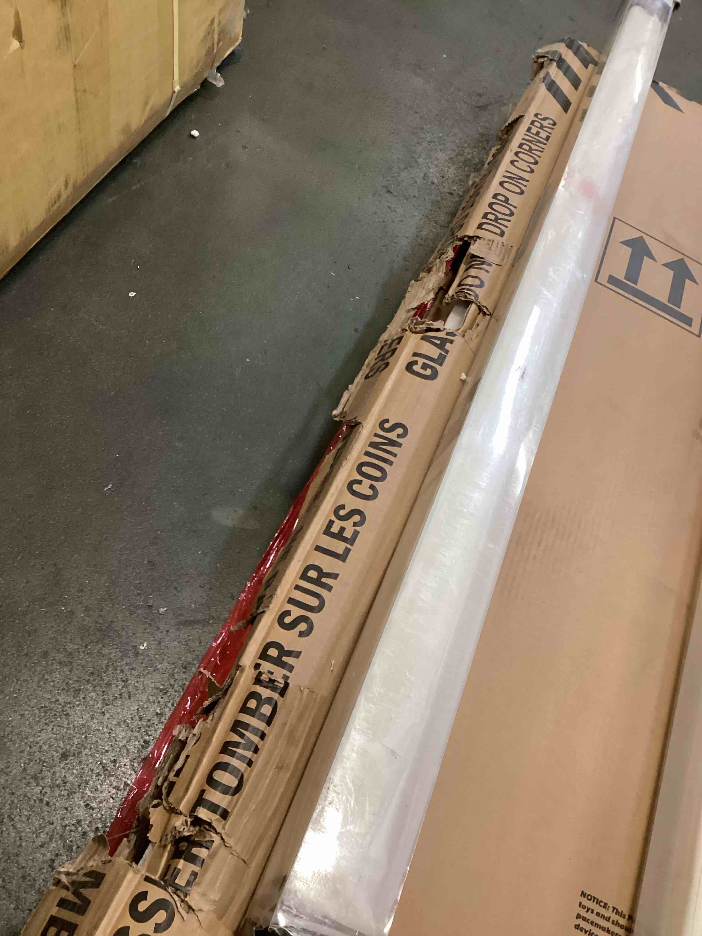 https://s3.amazonaws.com/lotting-images-prod/bidfta/GRA0340091_1744037801133.jpeg