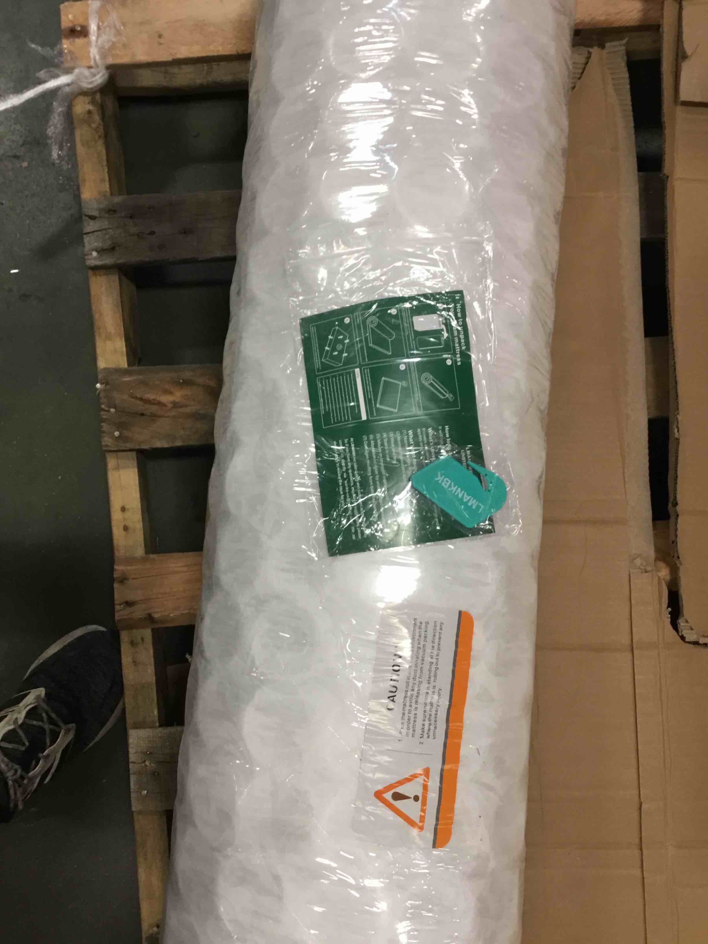 https://s3.amazonaws.com/lotting-images-prod/bidfta/GRA0341514_1733237320603.jpeg