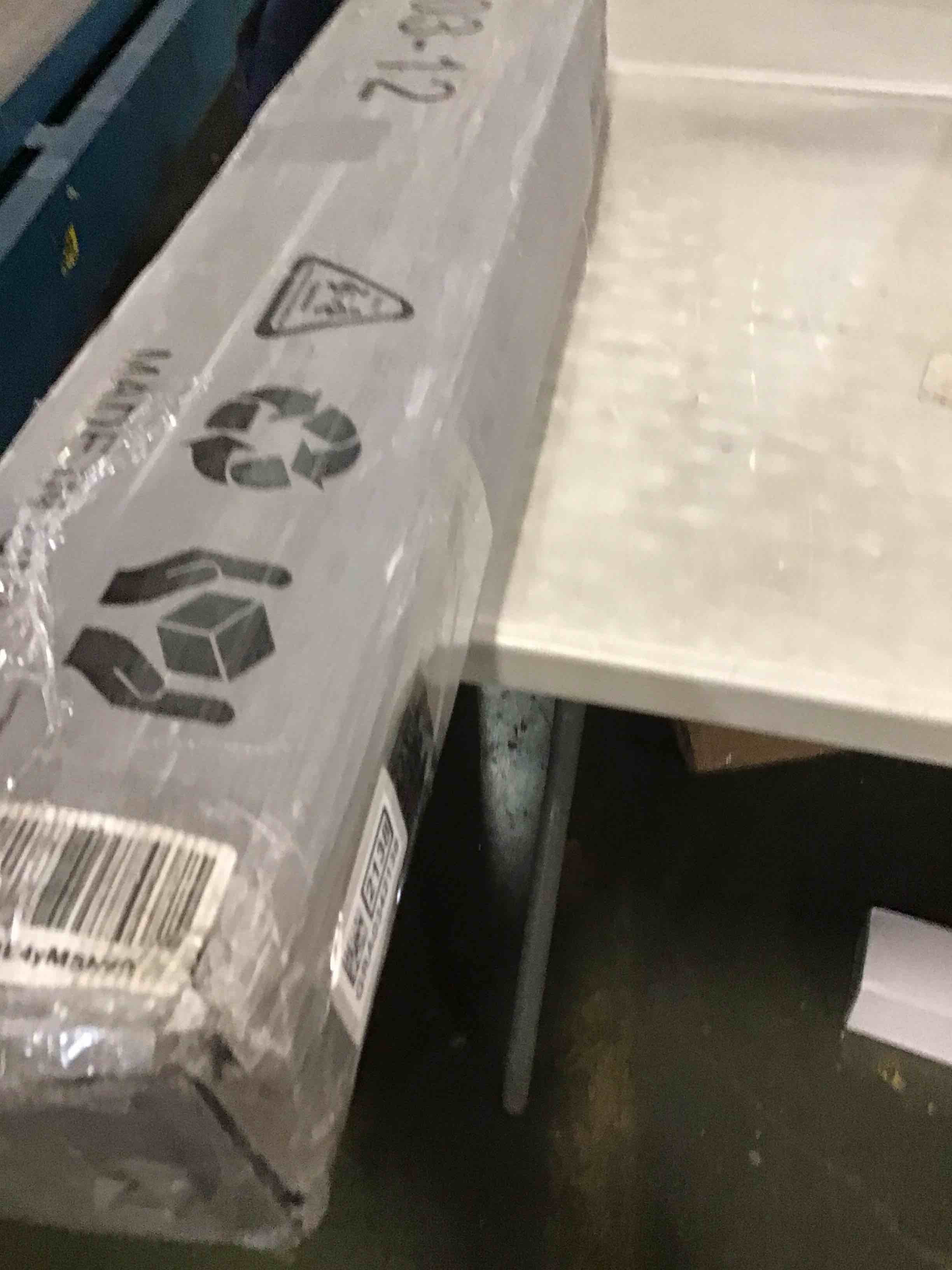 https://s3.amazonaws.com/lotting-images-prod/bidfta/GRA0342138_1731507445268.jpeg