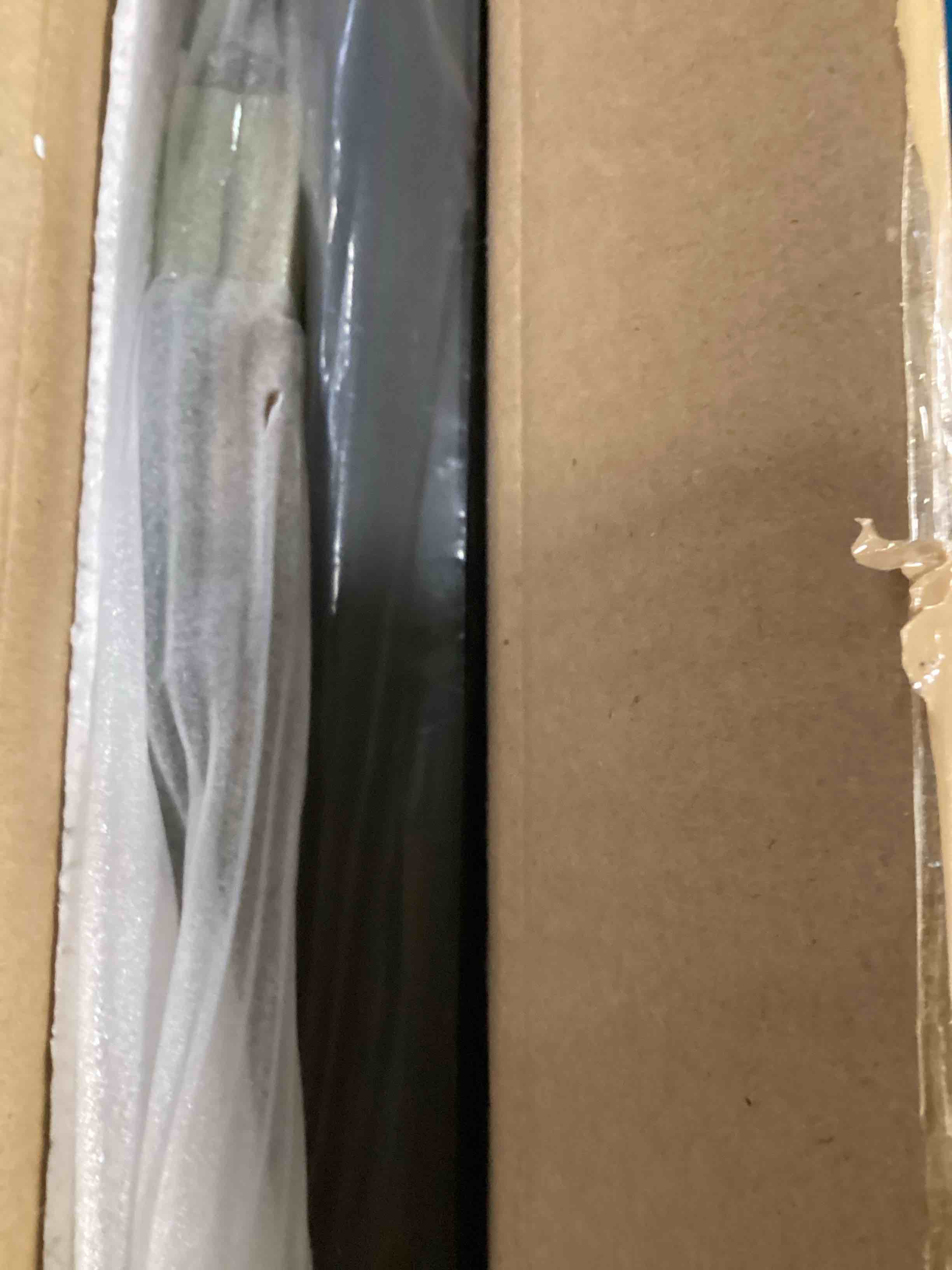 https://s3.amazonaws.com/lotting-images-prod/bidfta/GRA0342715_1730914301591.jpeg
