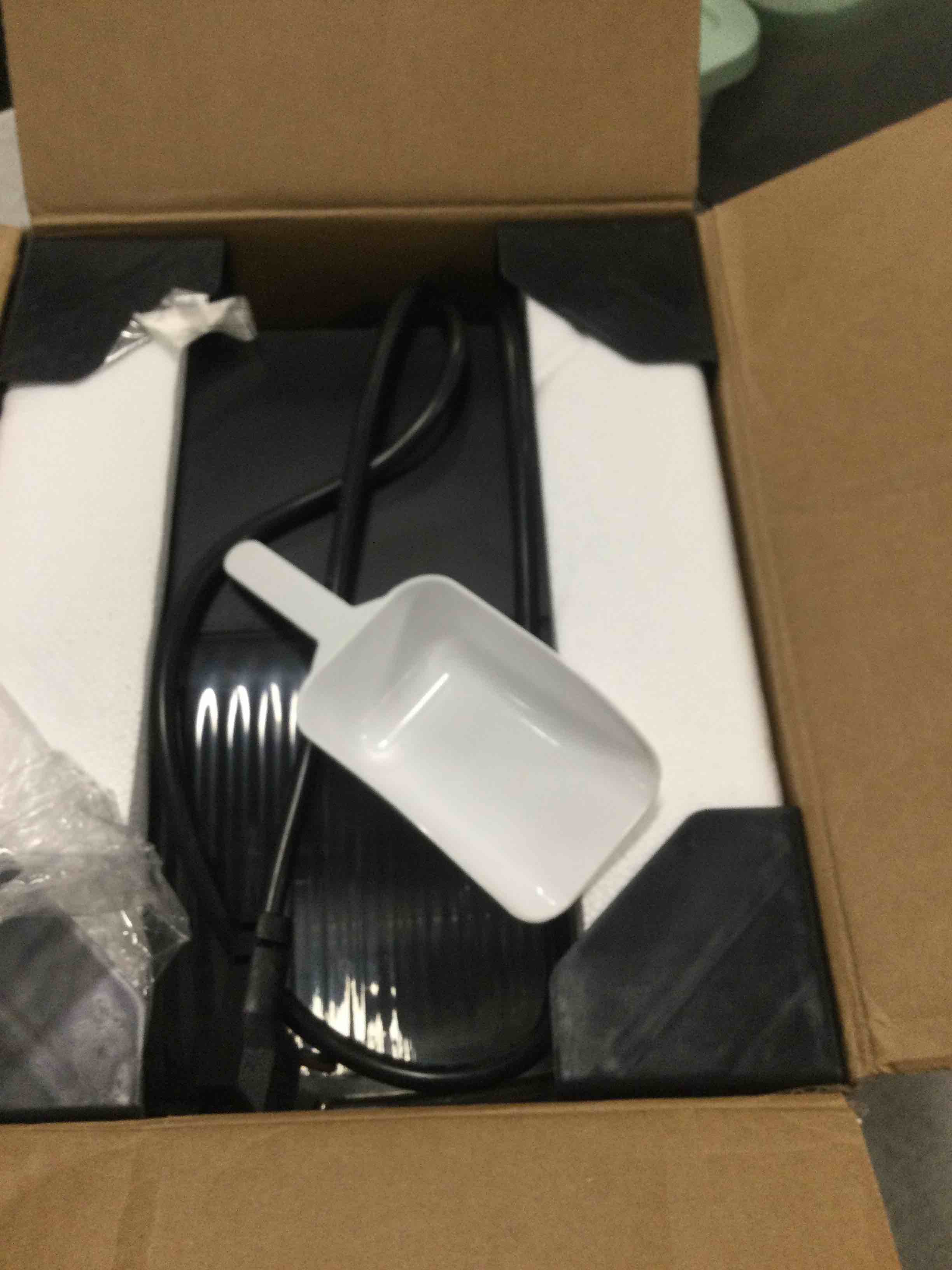 https://s3.amazonaws.com/lotting-images-prod/bidfta/GRA0342840_1730899061956.jpeg