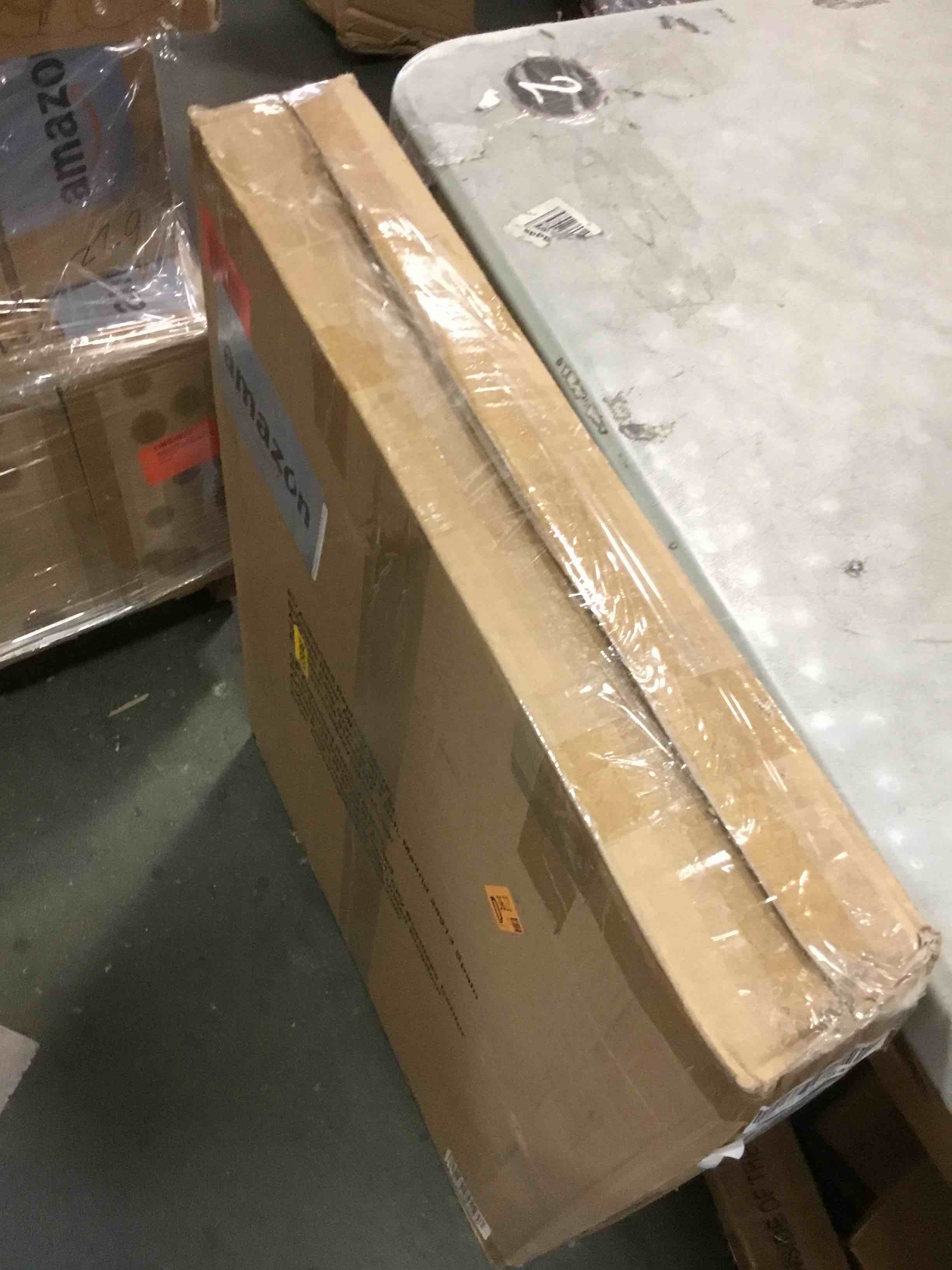 https://s3.amazonaws.com/lotting-images-prod/bidfta/GRA0345013_1729863731315.jpeg