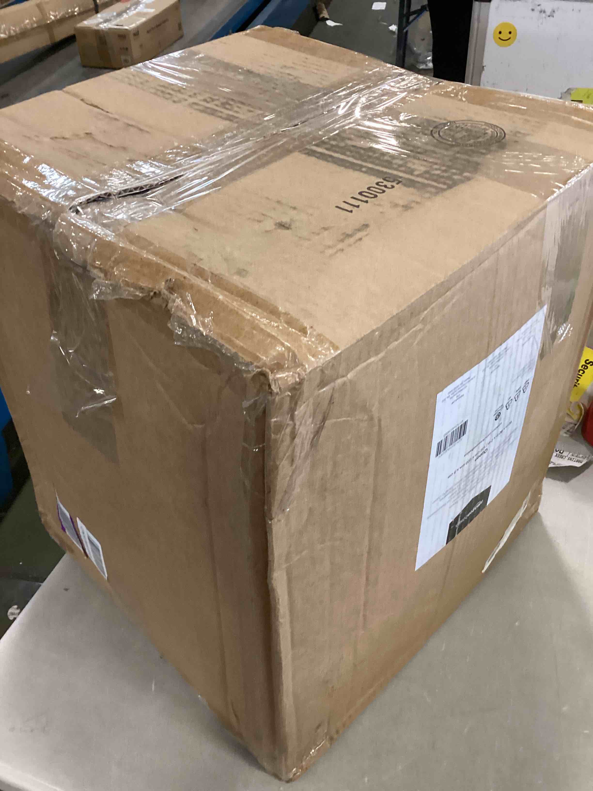 https://s3.amazonaws.com/lotting-images-prod/bidfta/GRA0345510_1729712172662.jpeg