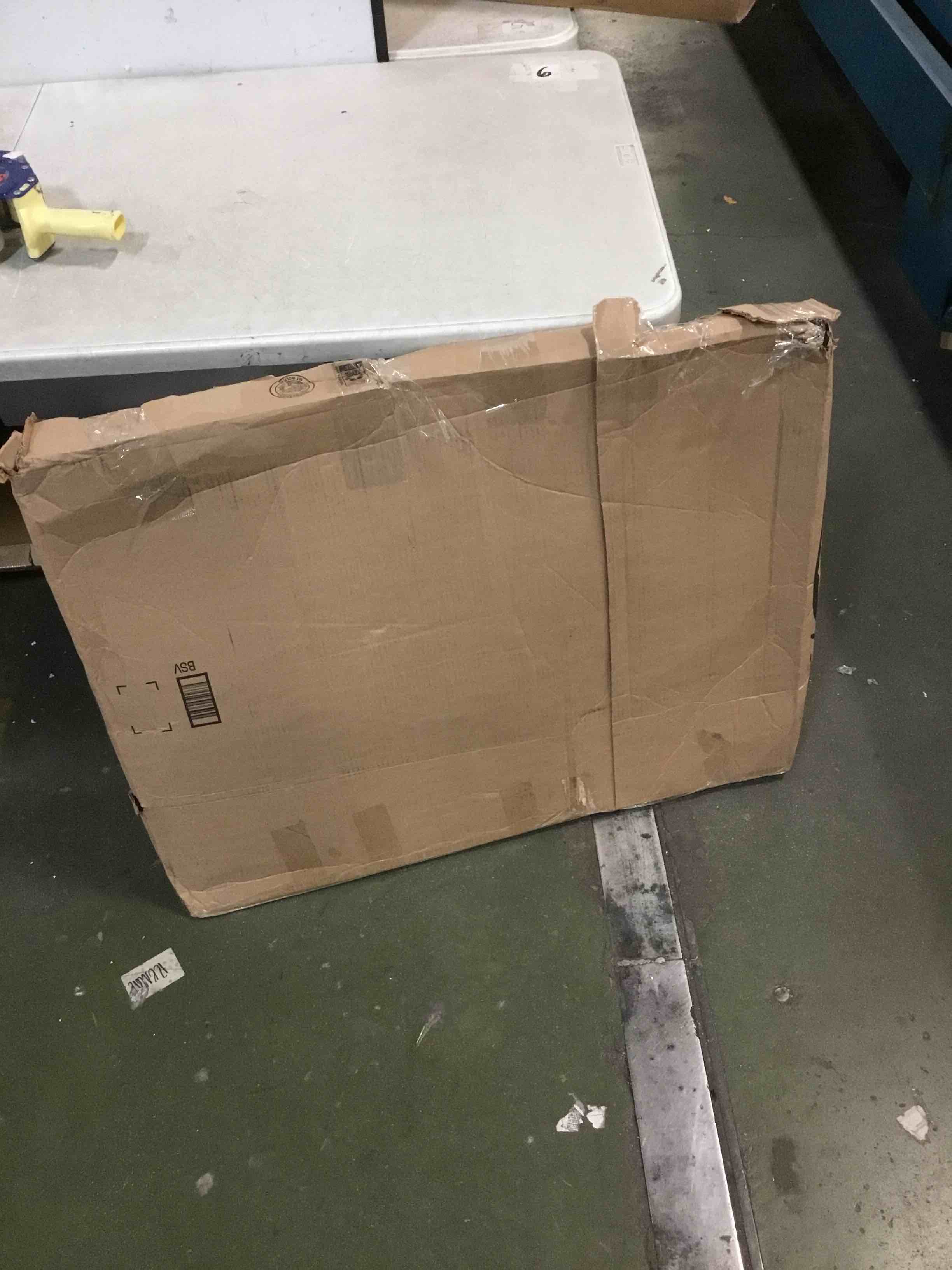 https://s3.amazonaws.com/lotting-images-prod/bidfta/GRA0349648_1731365510414.jpeg