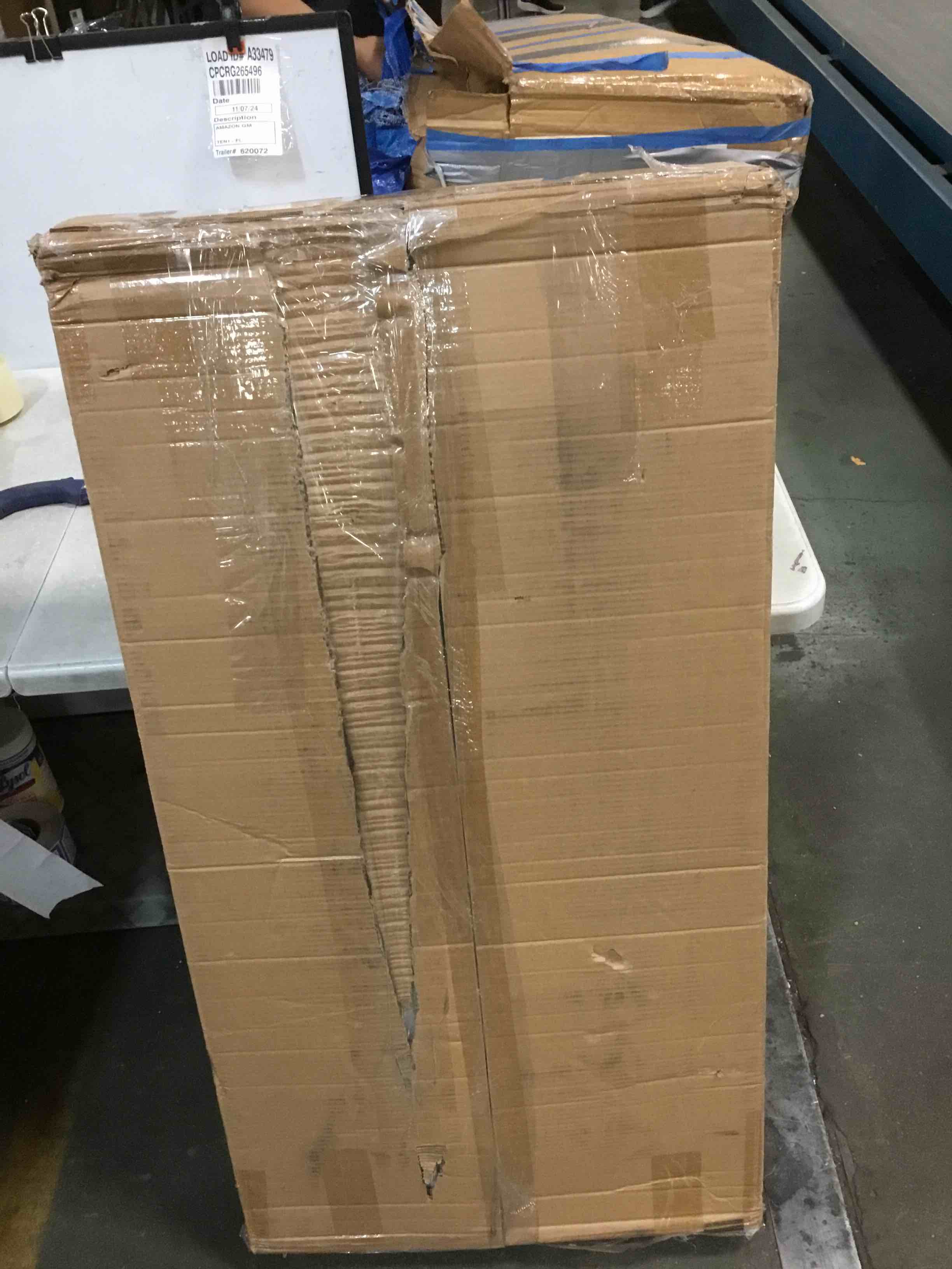 https://s3.amazonaws.com/lotting-images-prod/bidfta/GRA0349827_1731104632329.jpeg