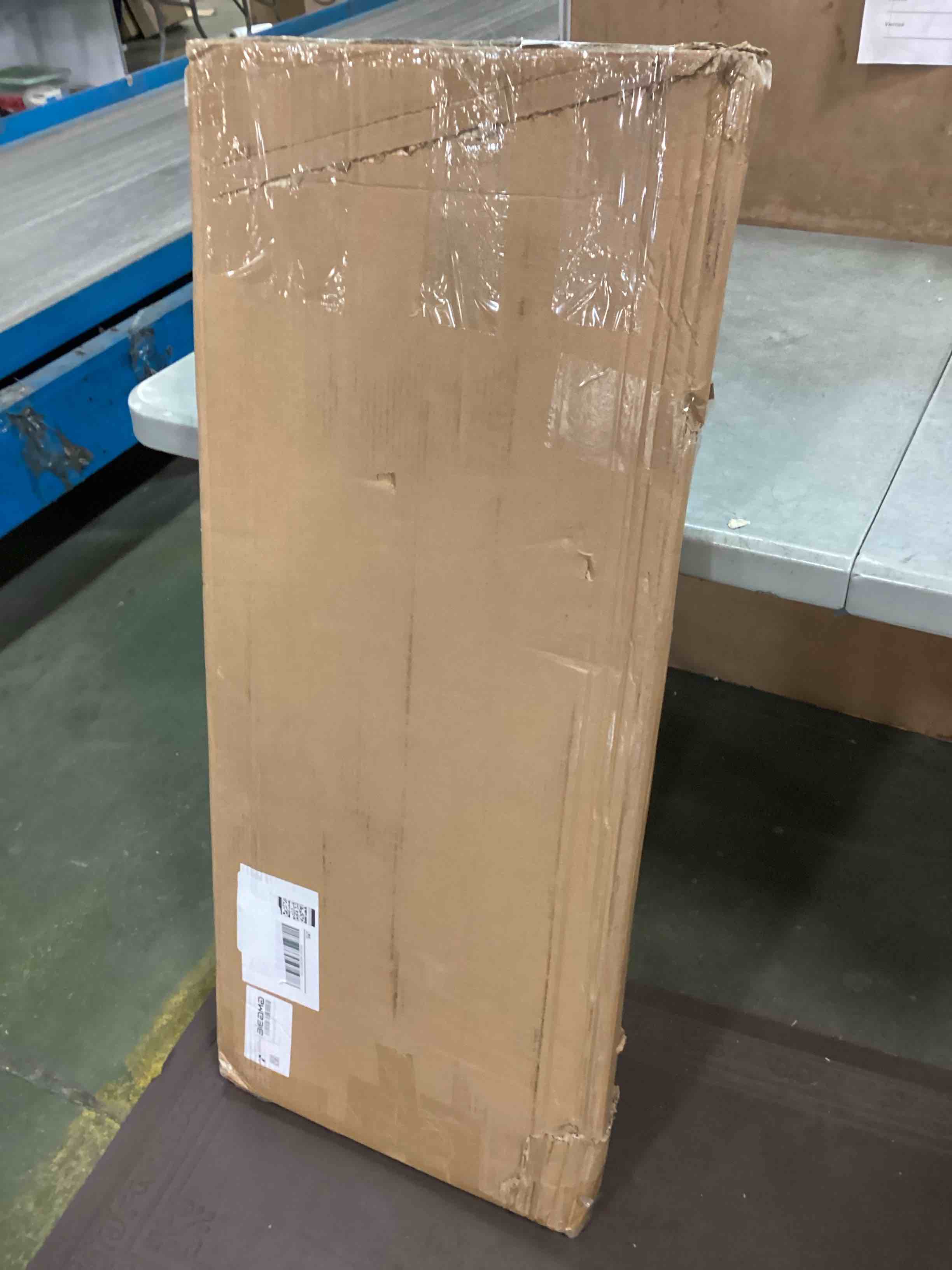 https://s3.amazonaws.com/lotting-images-prod/bidfta/GRA0350529_1732071102145.jpeg